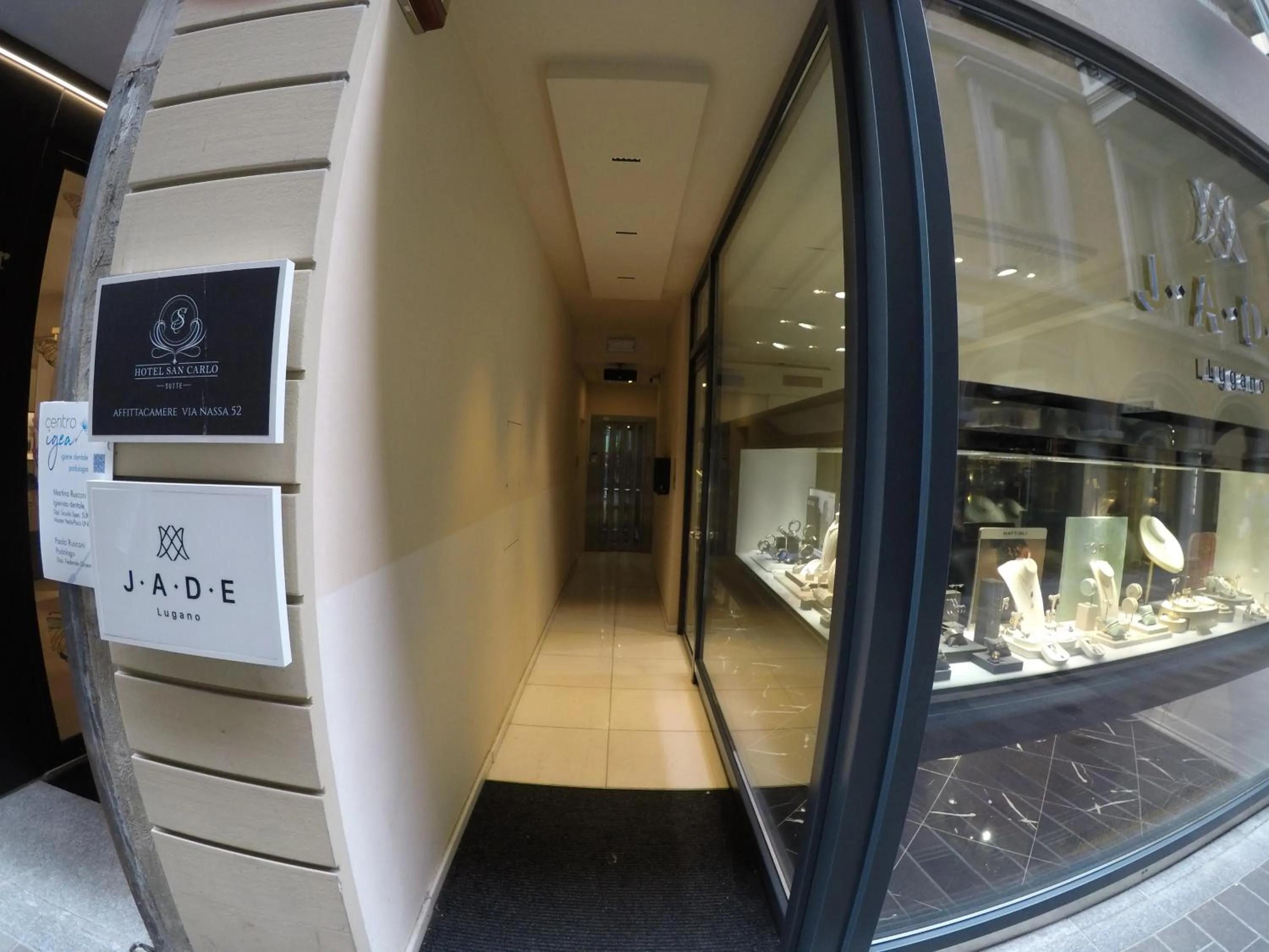 Facade/entrance in San Carlo Suite