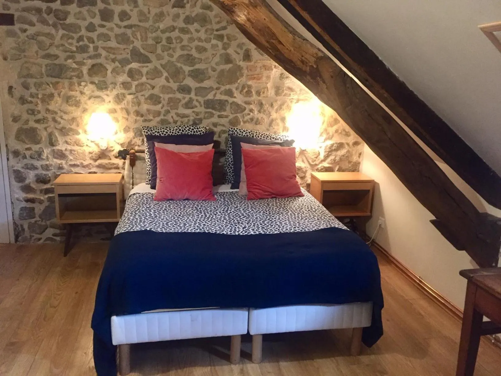 Bed in Les Maitres Sonneurs