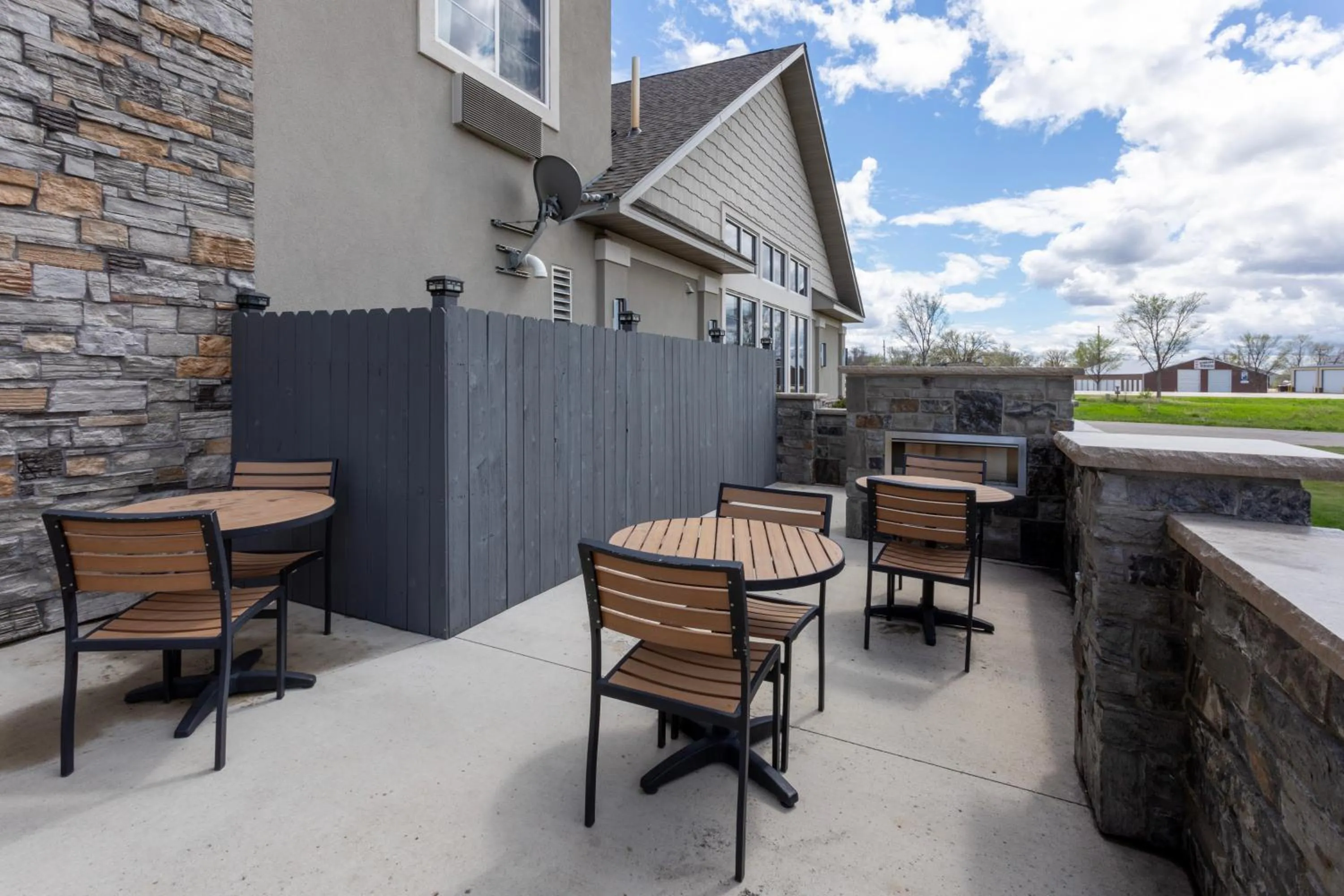 Patio in GrandStay Hotel & Suites - Morris