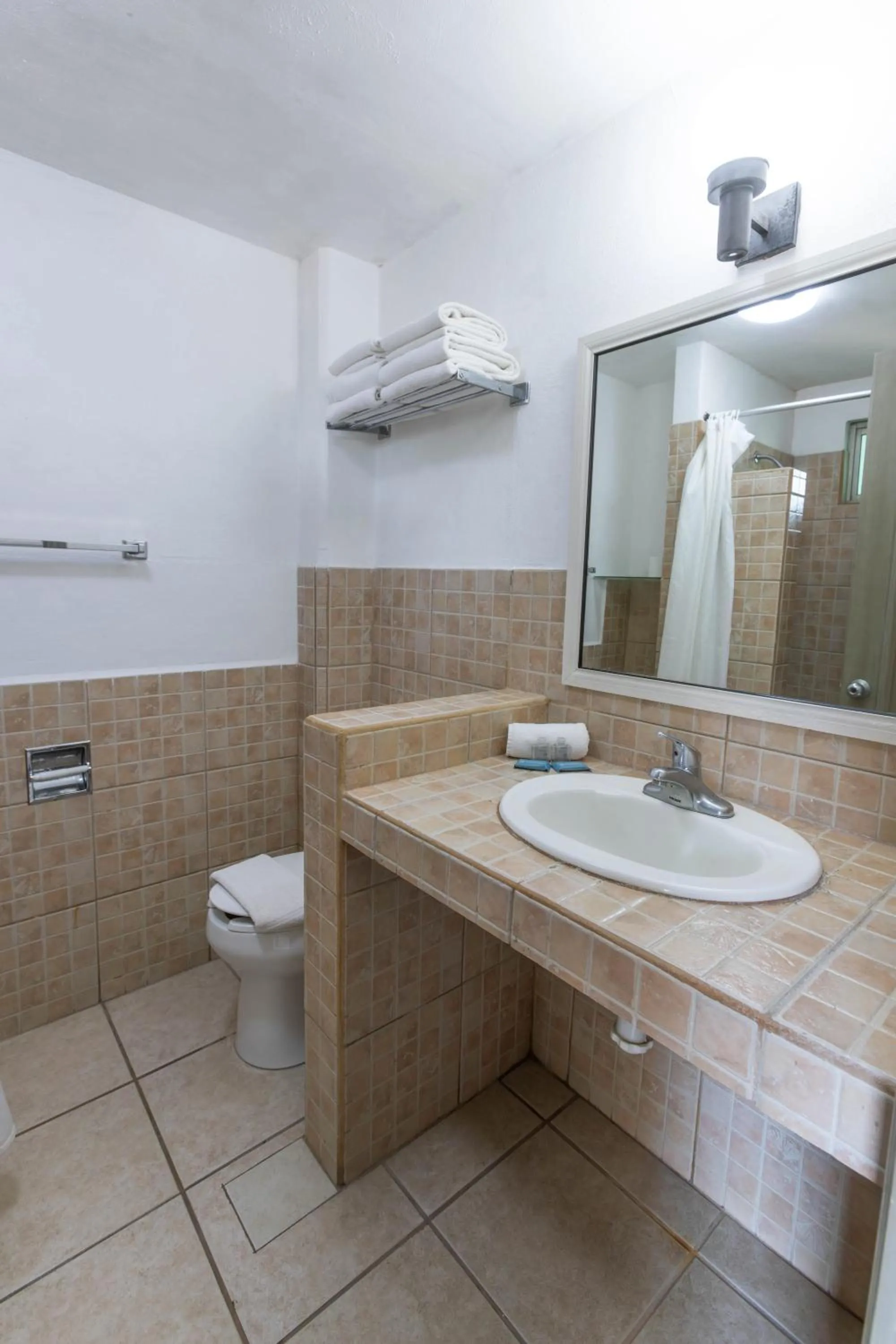 Bathroom in Torreblanca Beach Hotel and Suites Guayabitos - Desayuno y Comida Incluido