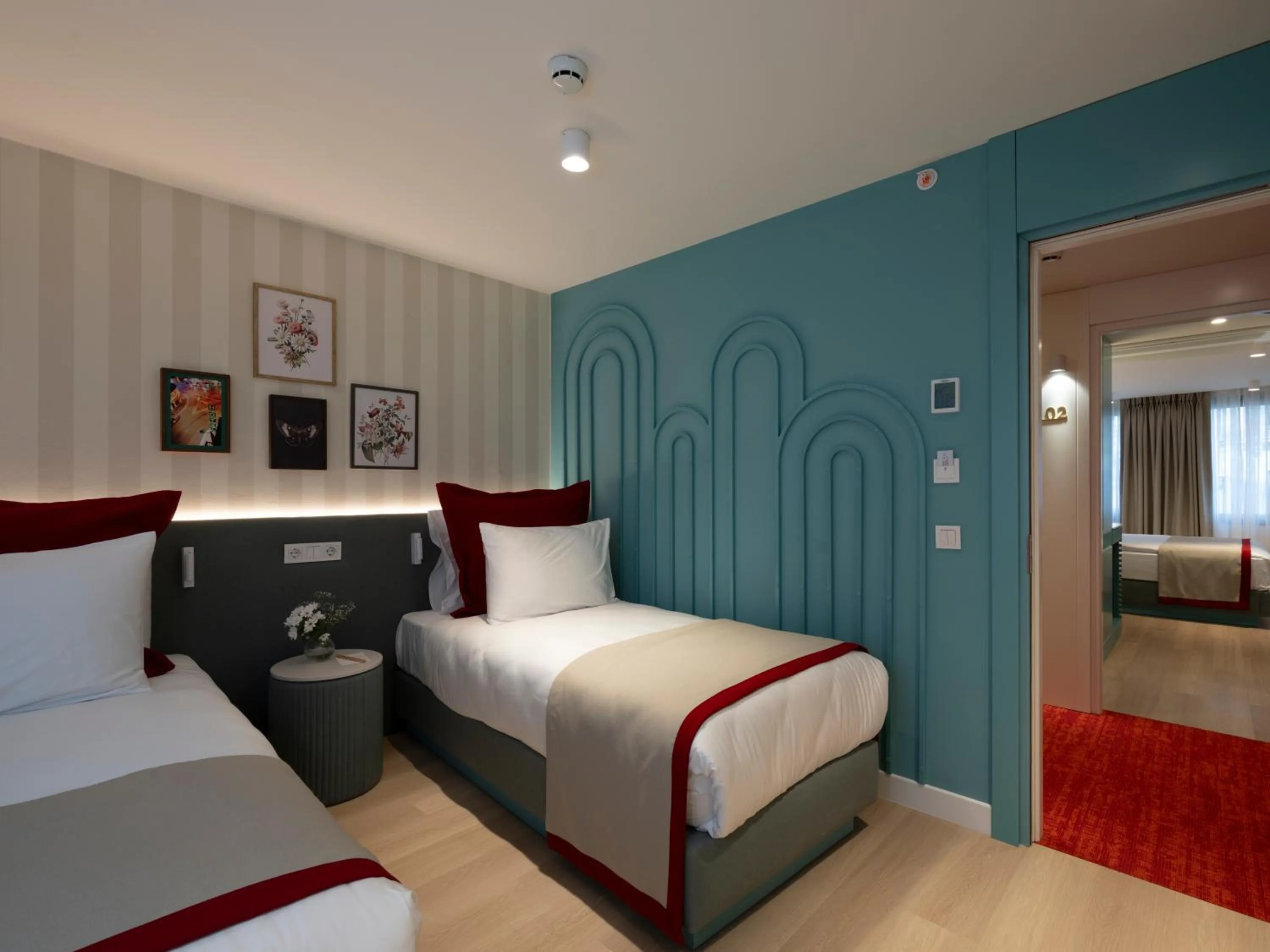 Bed in Taksim Juno Residences
