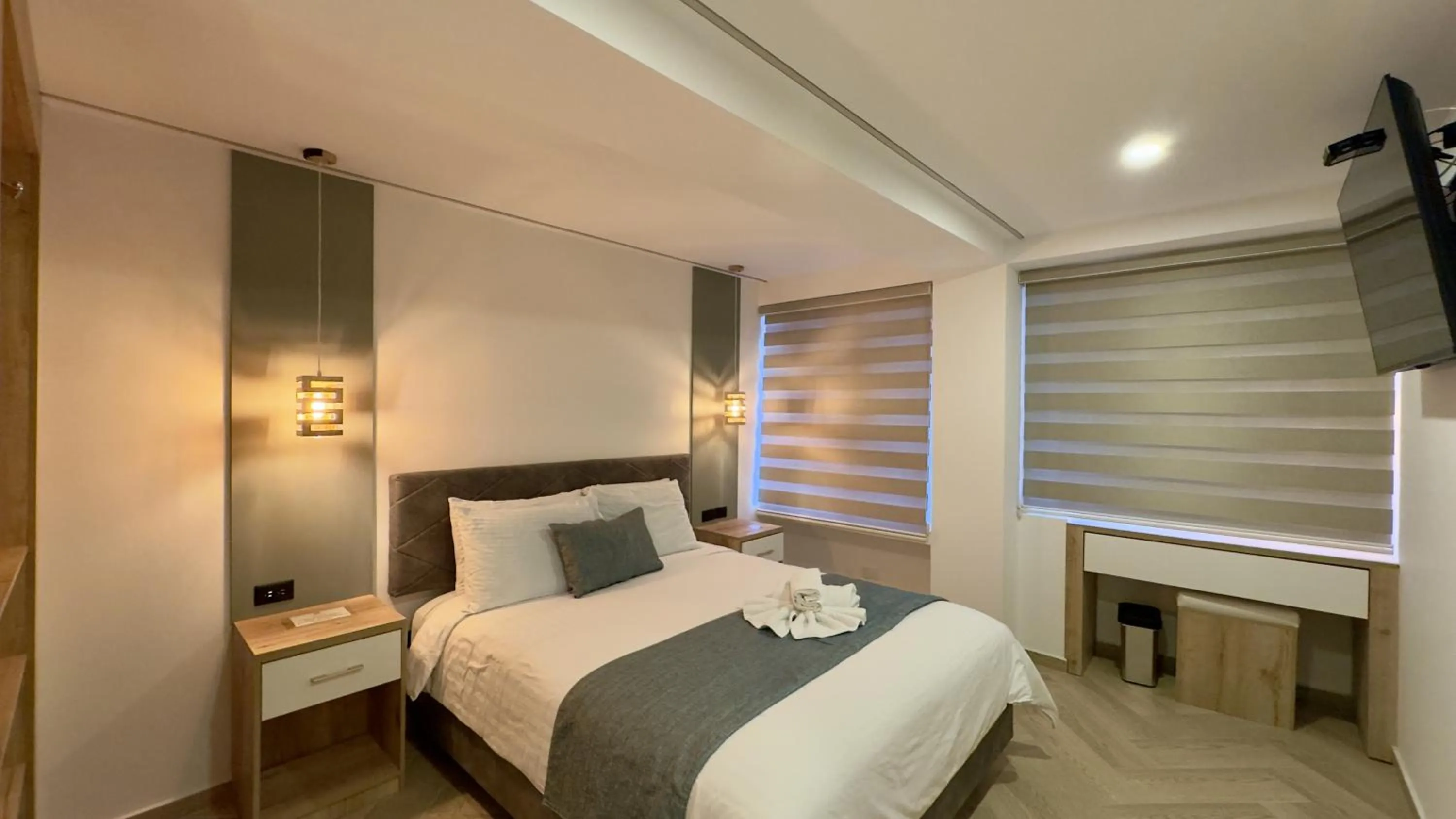 Photo of the whole room, Bed in Hotel Shalom