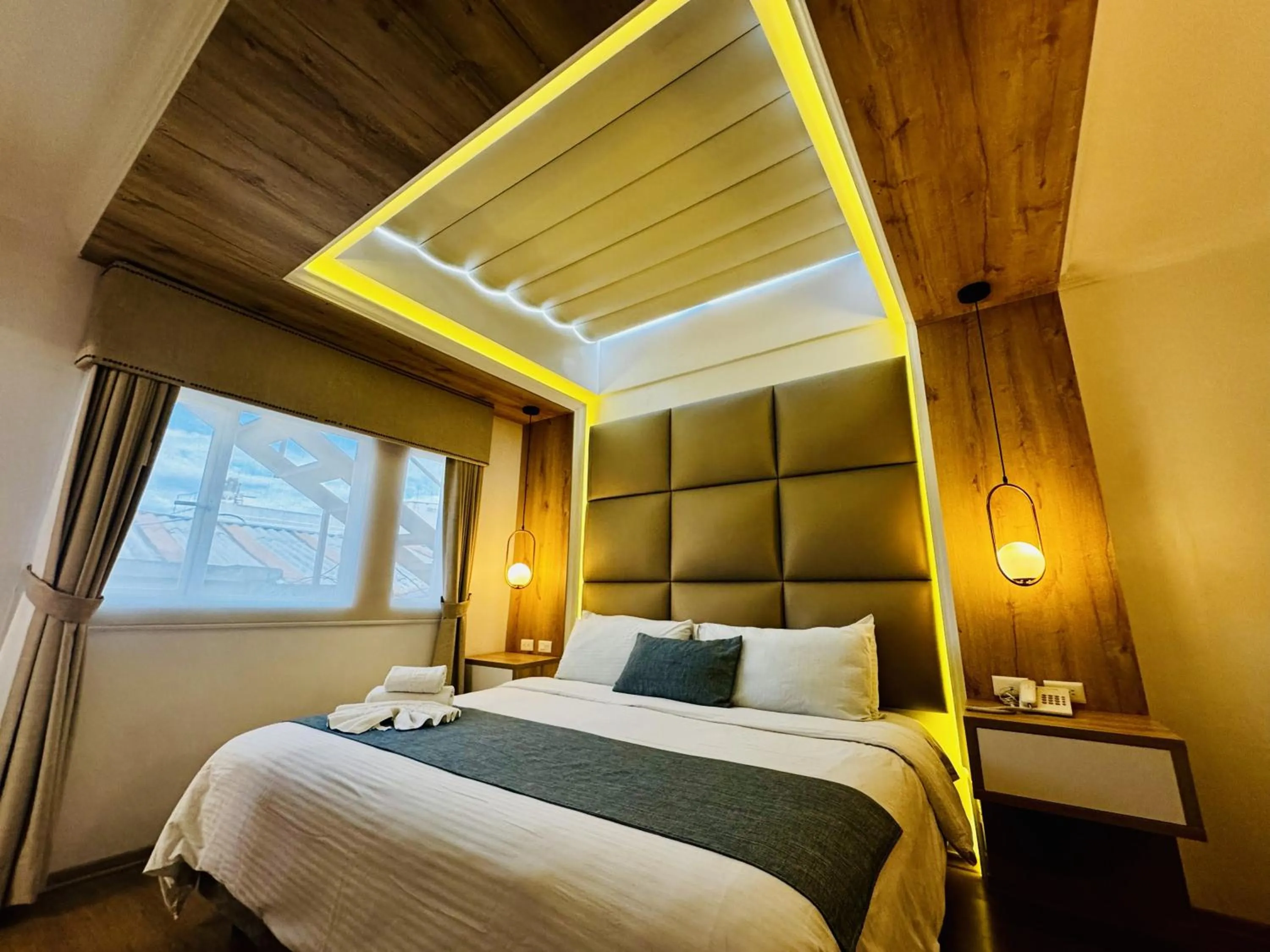 Photo of the whole room, Bed in Hotel Shalom