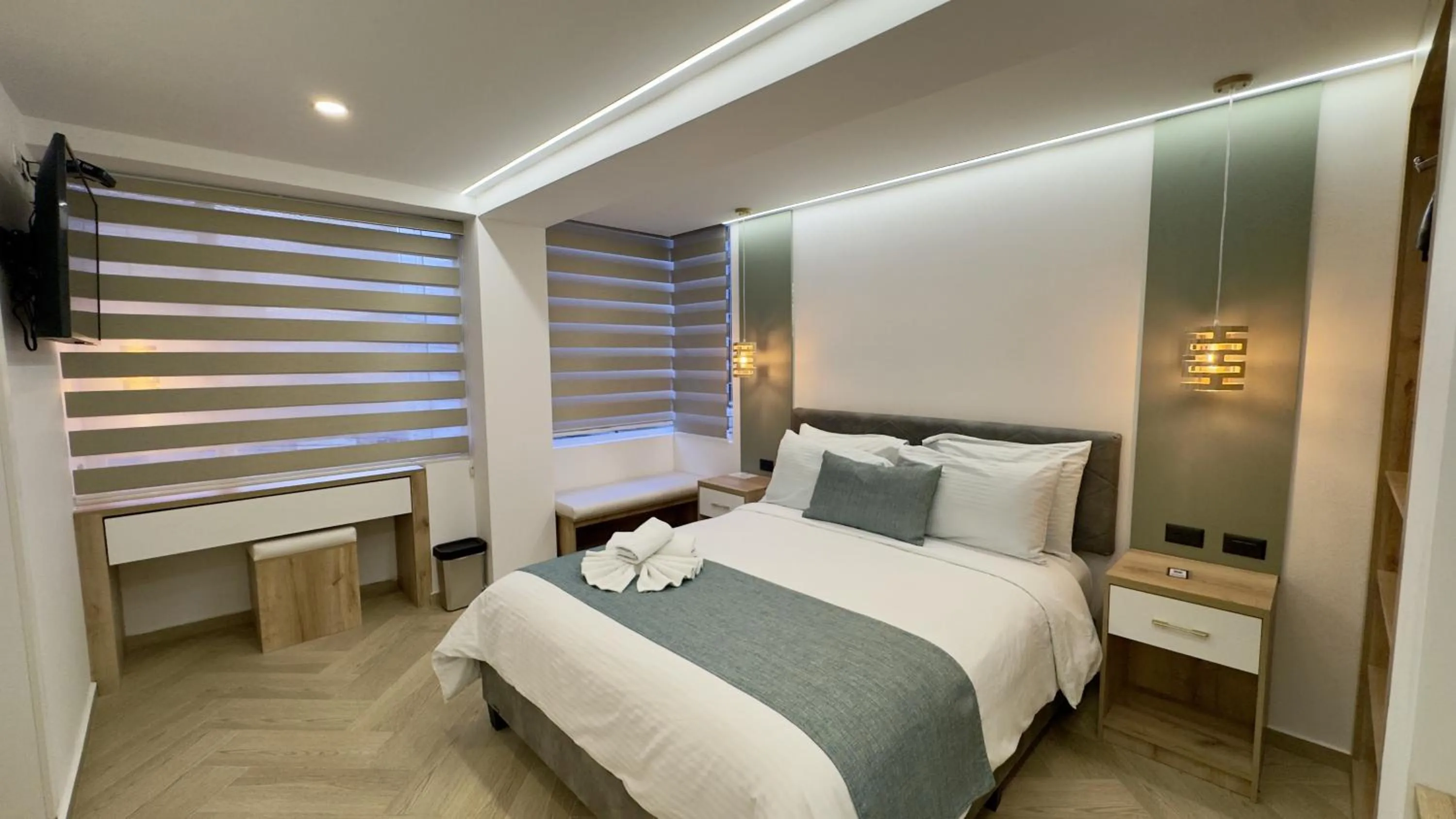 Photo of the whole room, Bed in Hotel Shalom