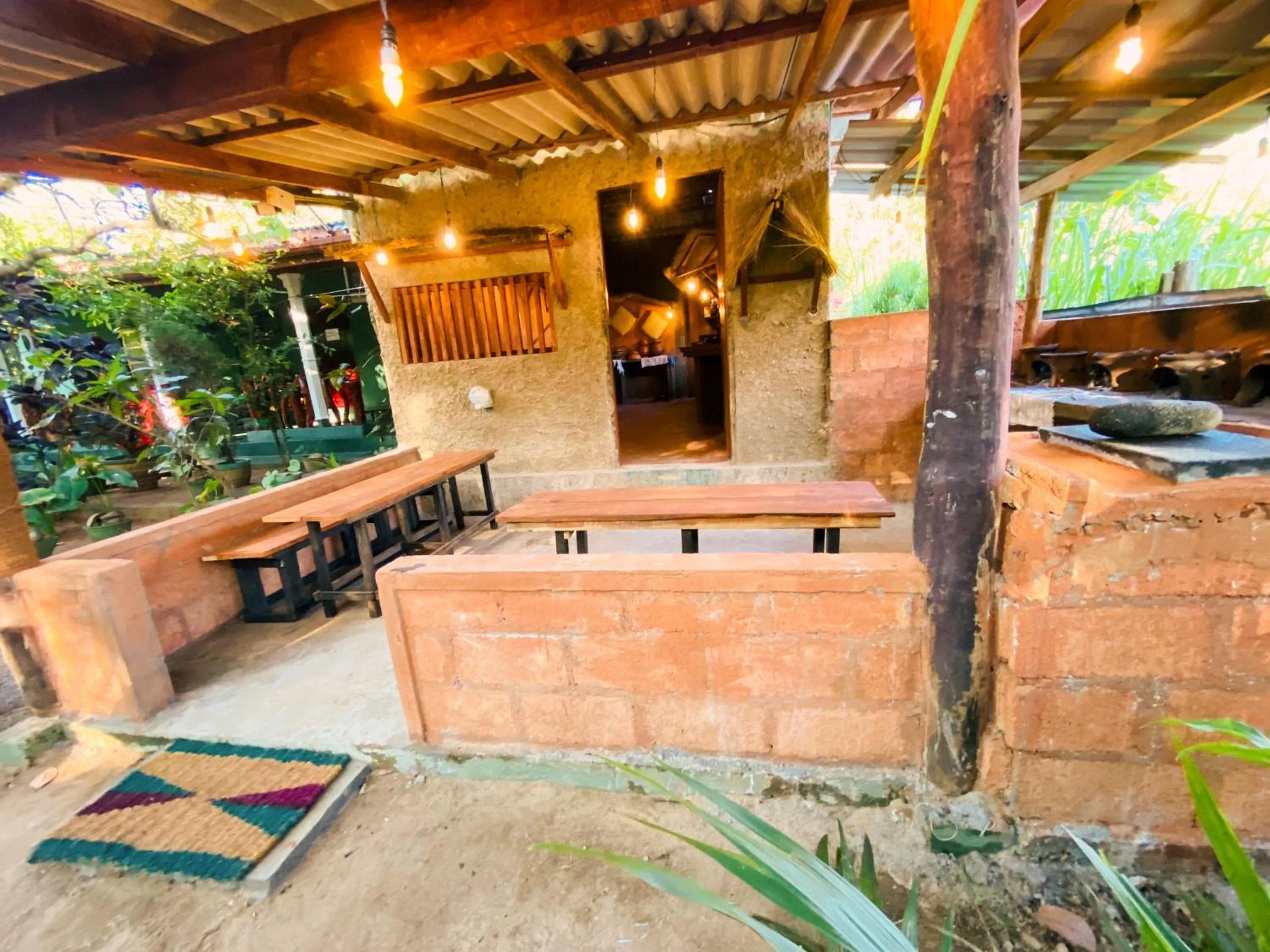 Sigiri Rock Side Home Stay