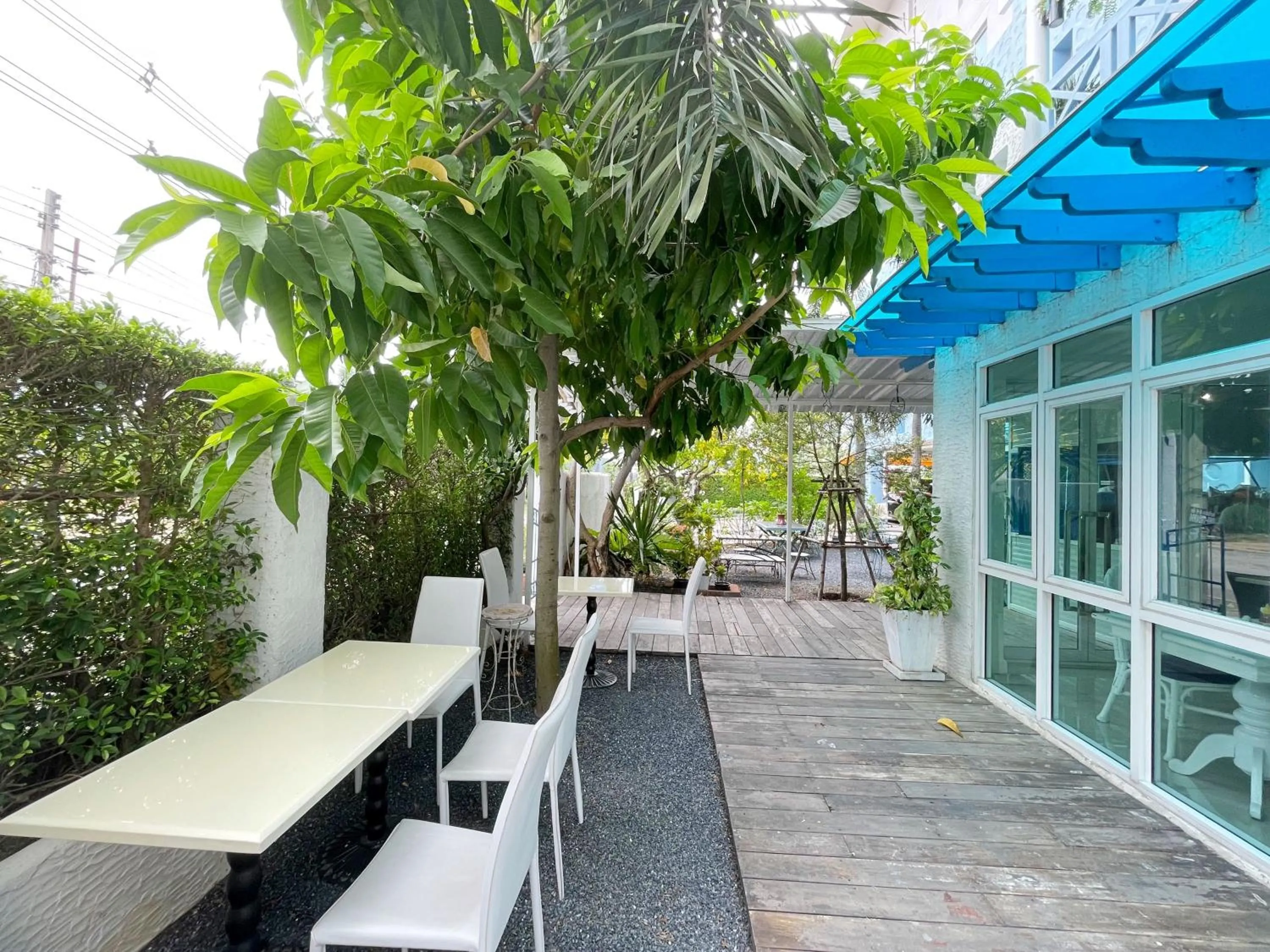 On-site shops in Baan Pattaya by Sabai