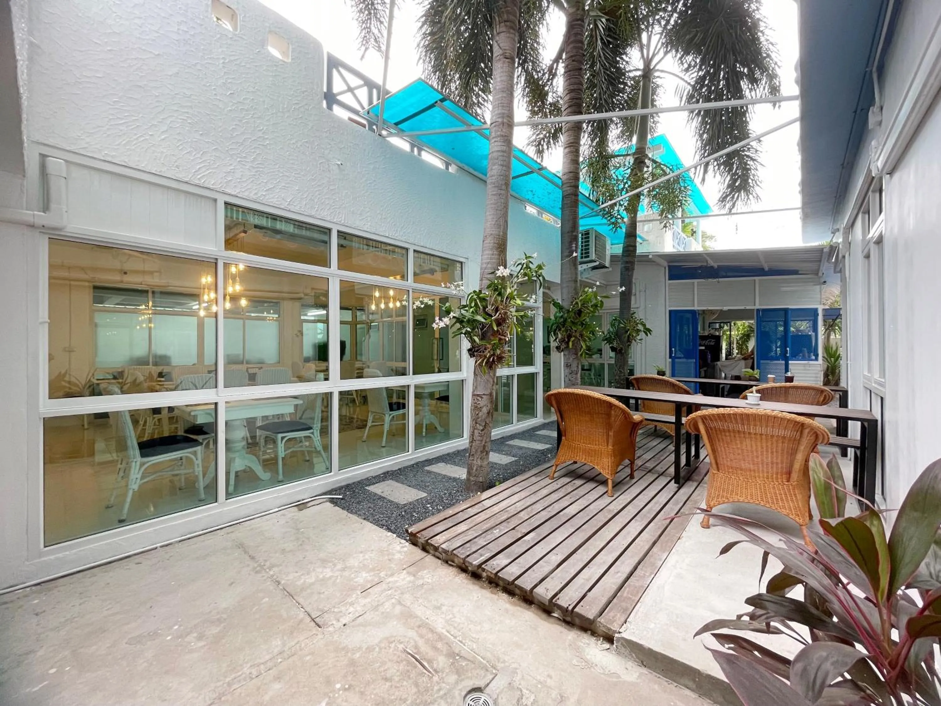 On-site shops in Baan Pattaya by Sabai