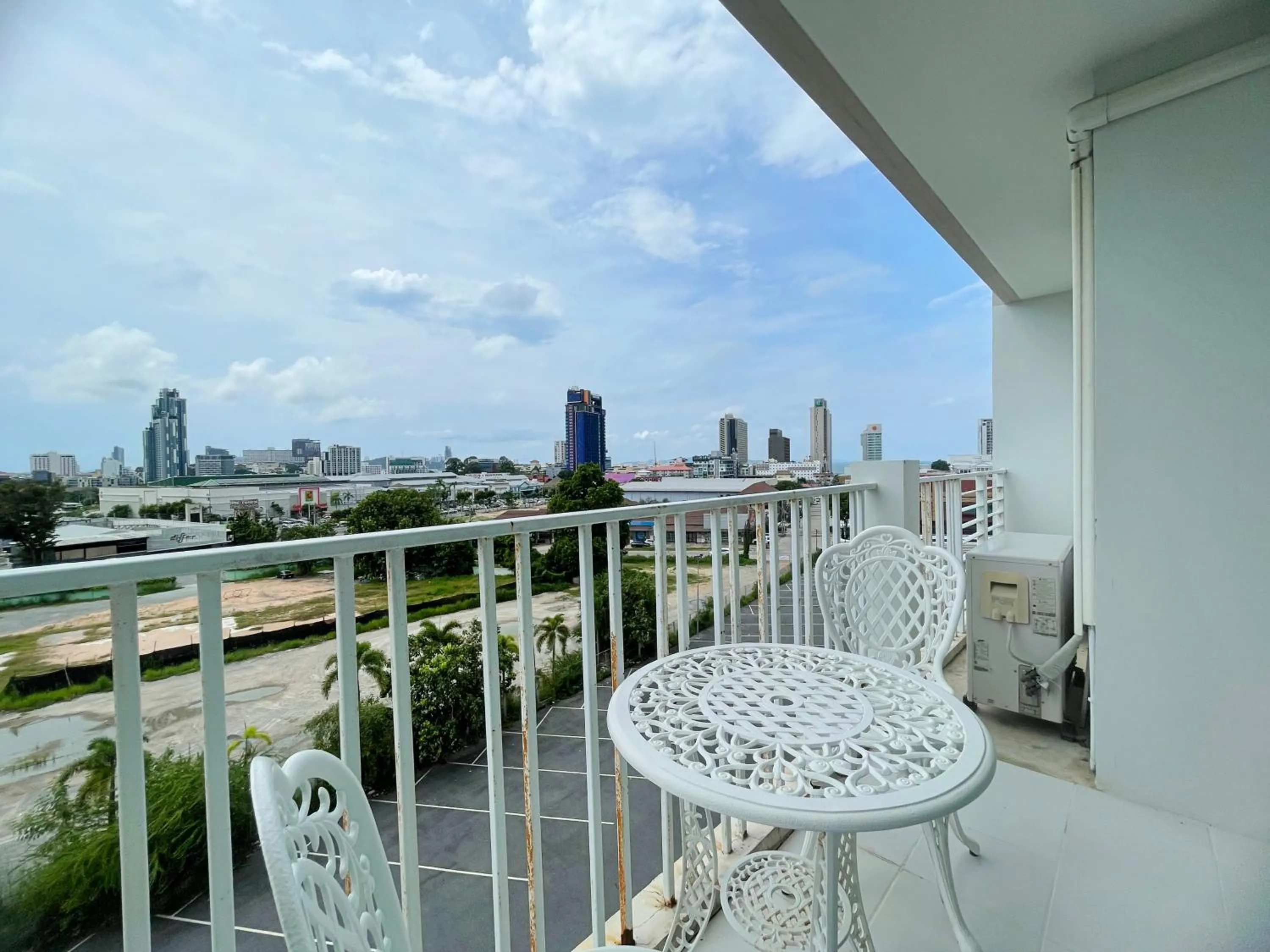 Balcony/Terrace in Baan Pattaya by Sabai