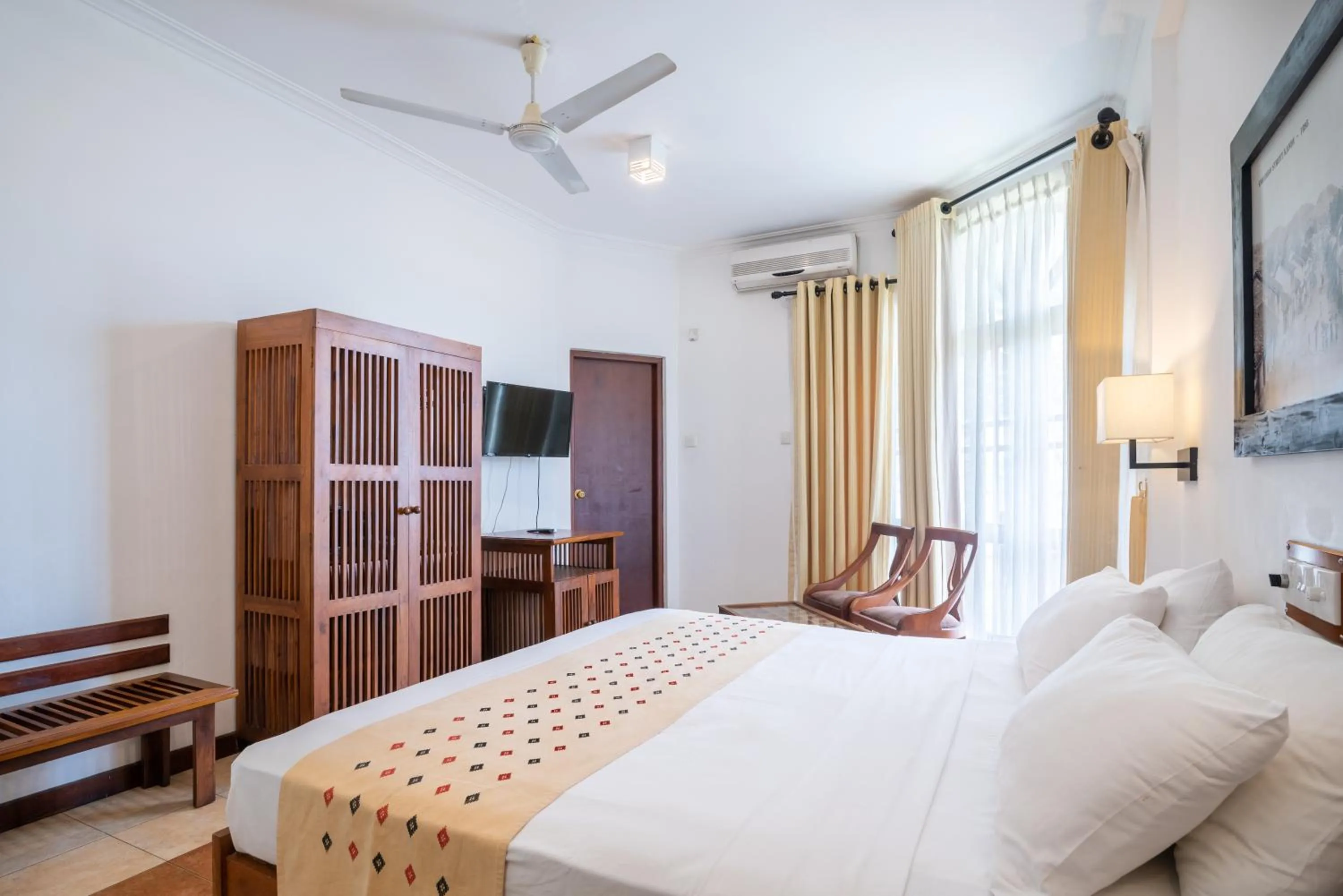 Bed in Fresco Water Villa