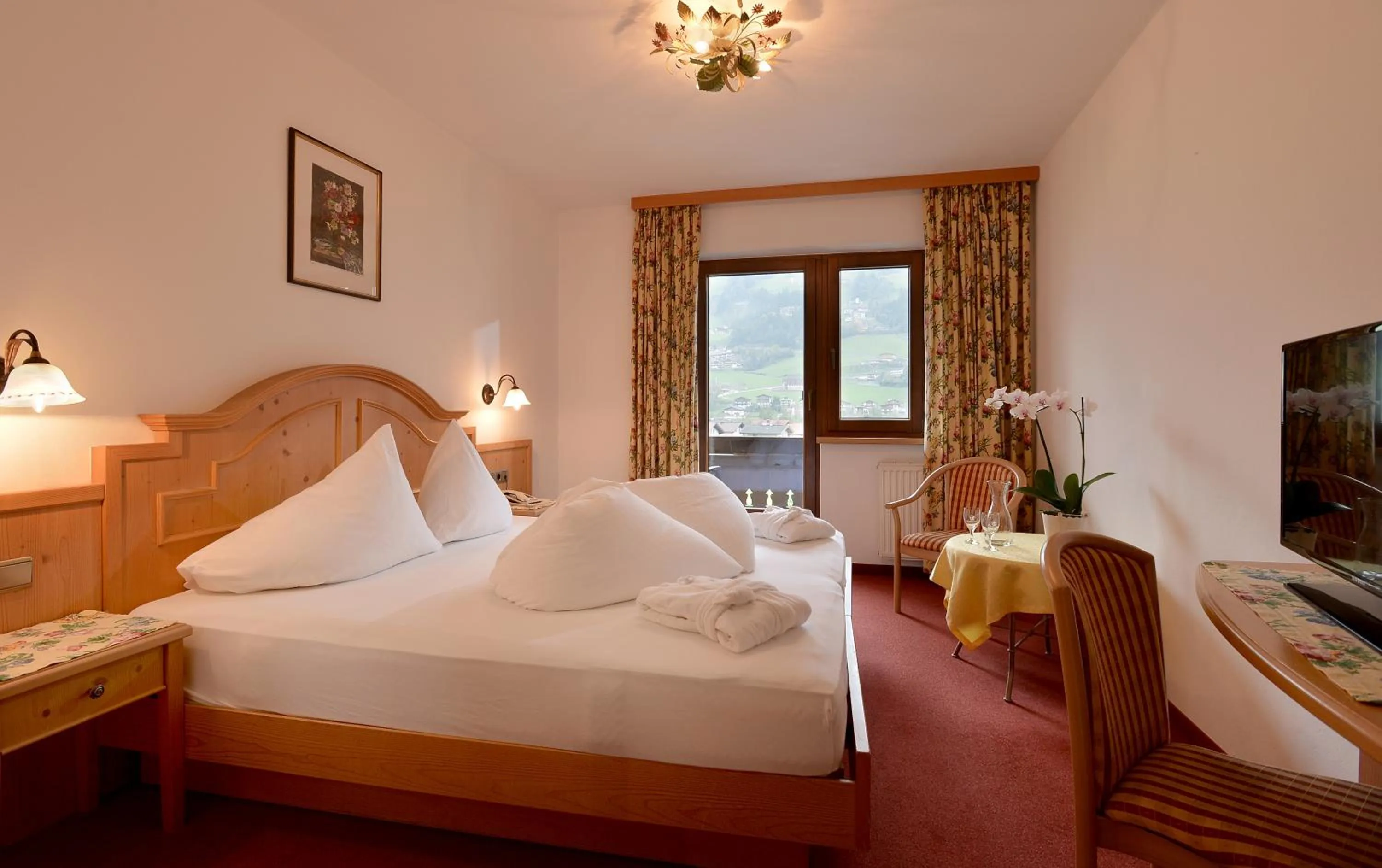 Photo of the whole room, Bed in Hotel Schwarzer Adler