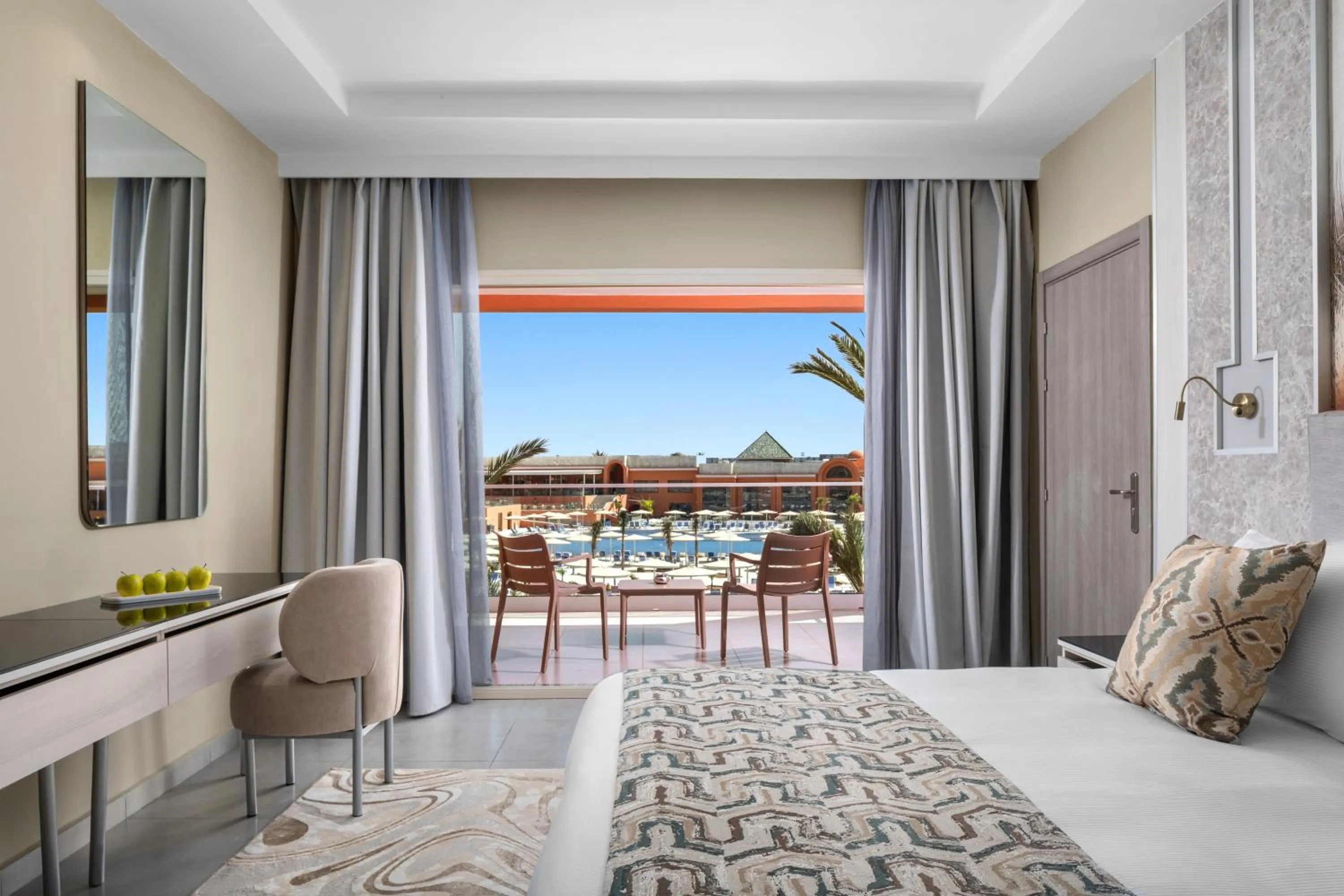 Bed in Pickalbatros SUNGO Club - All Inclusive