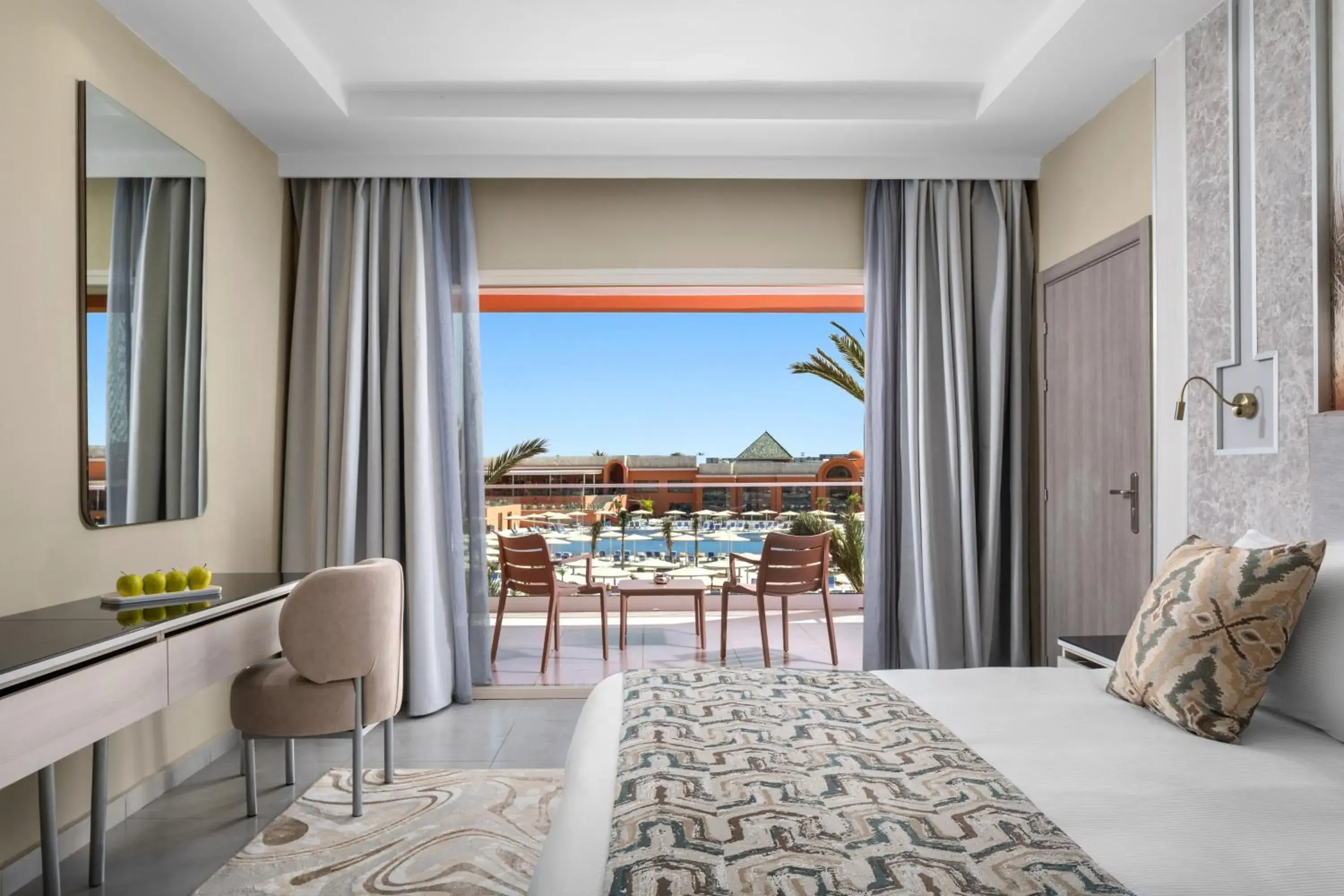 Deluxe Pool View Room - single occupancy in Pickalbatros SUNGO Club - All Inclusive Deluxe Pool View Room - single occupancy in Pickalbatros SUNGO Club - All Inclusive