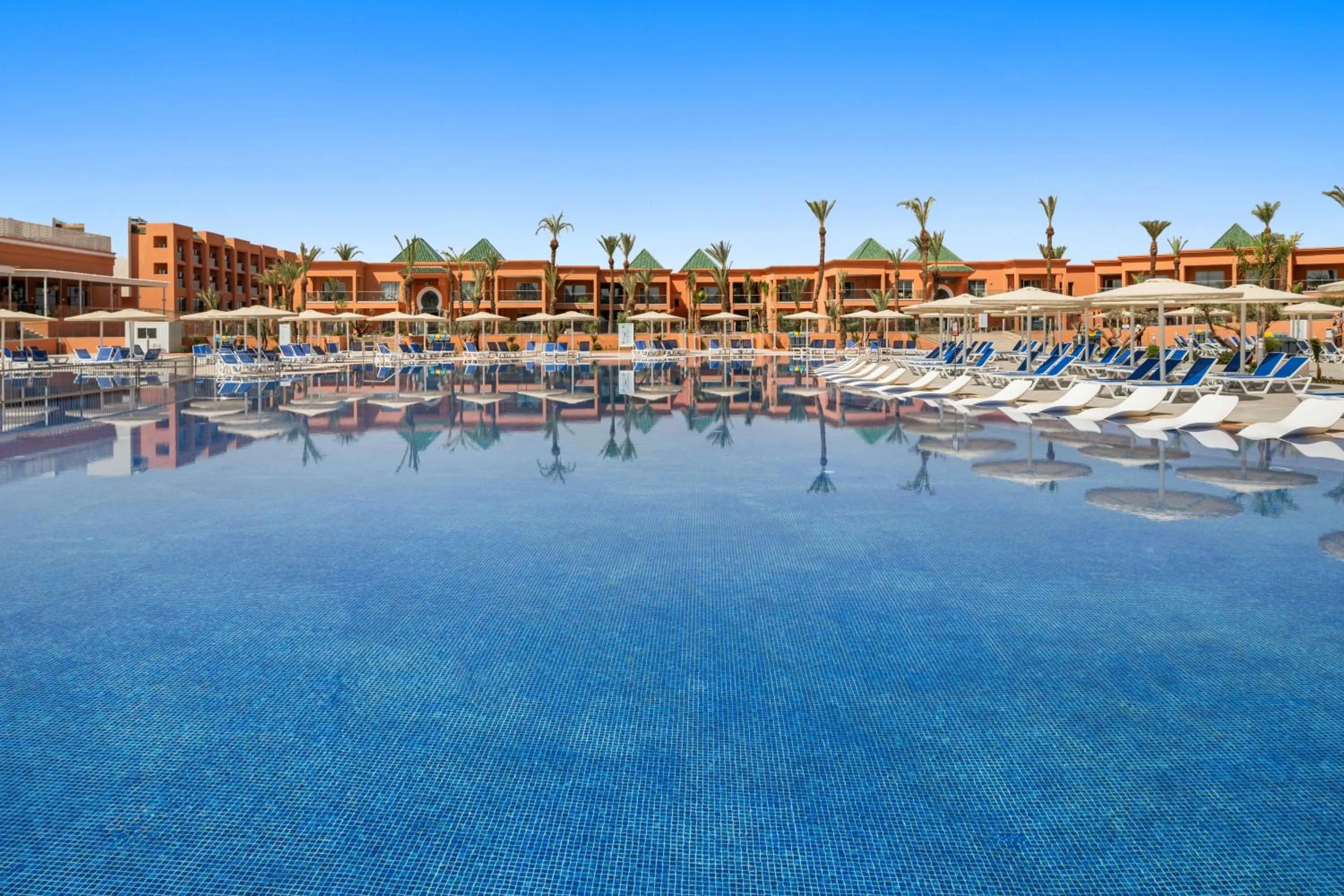 Property building in Pickalbatros SUNGO Club - All Inclusive