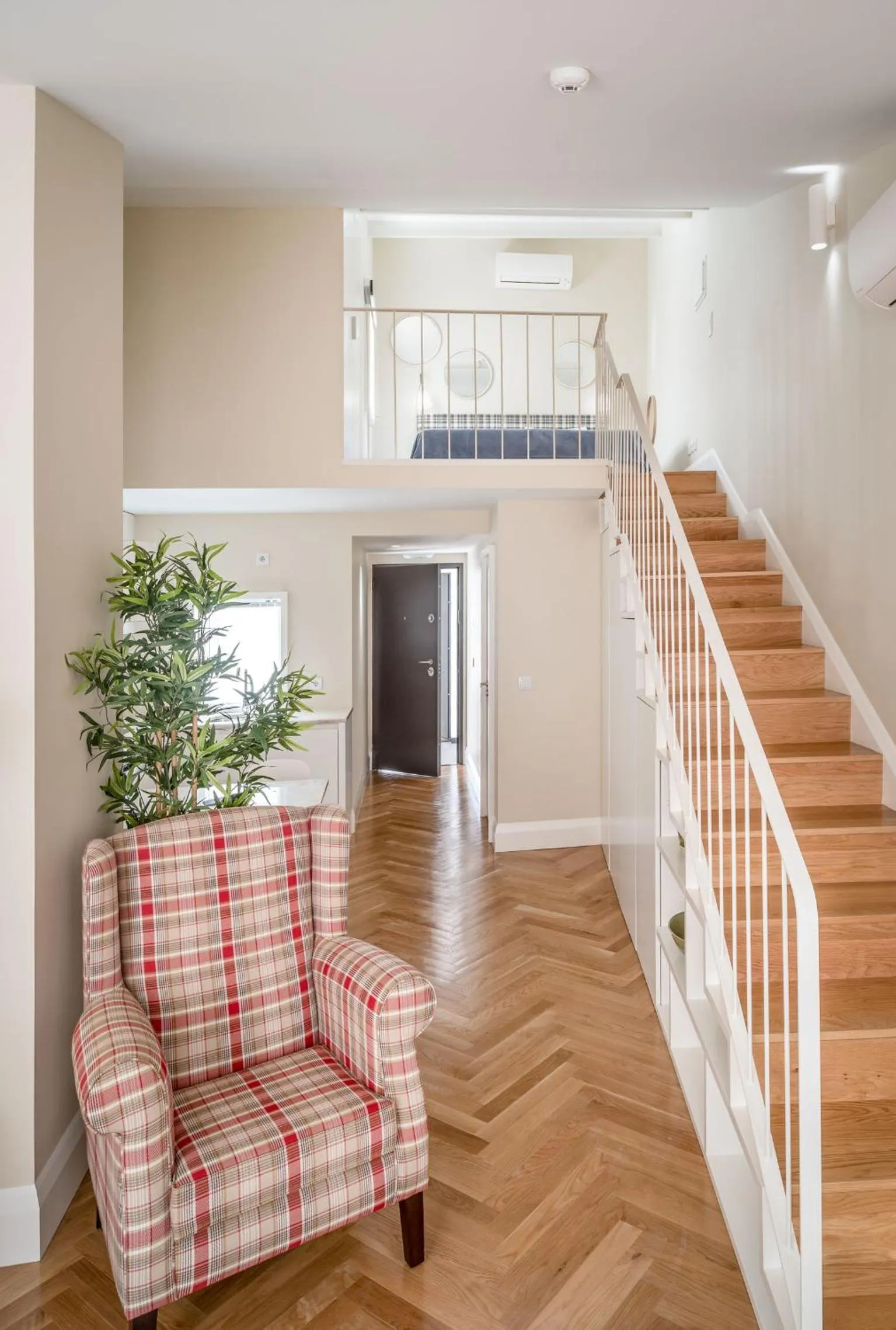 Decorative detail in Mouzinho 160