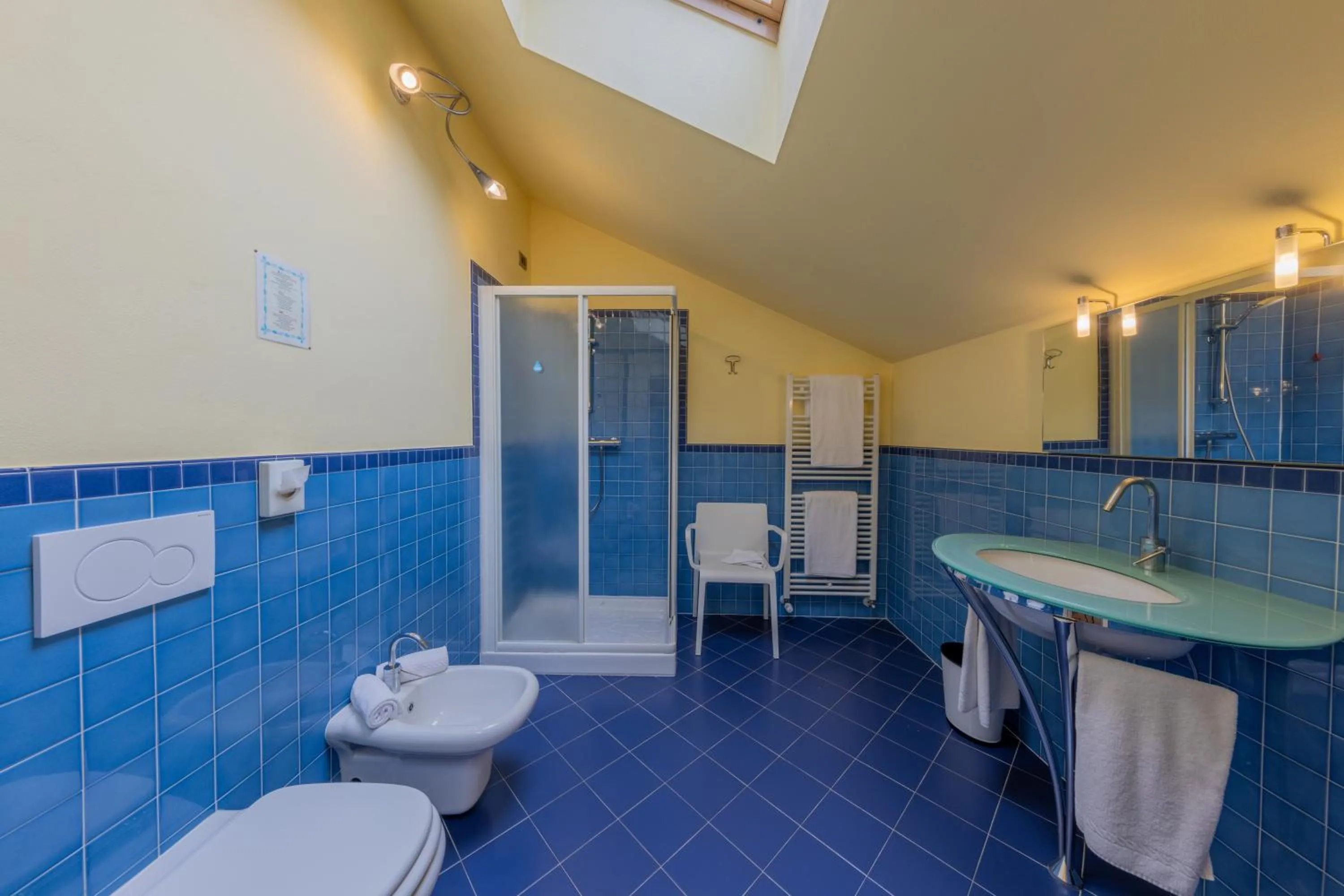 Bathroom in La Darsena Boutique Hotel & Restaurant