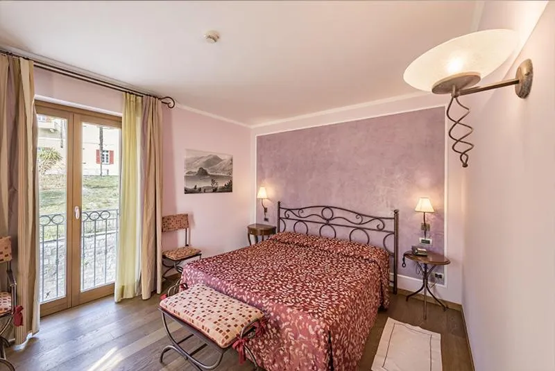 Photo of the whole room, Bed in La Darsena Boutique Hotel & Restaurant