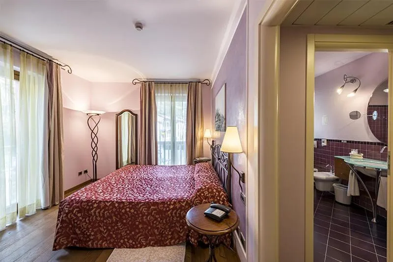Photo of the whole room, Bed in La Darsena Boutique Hotel & Restaurant