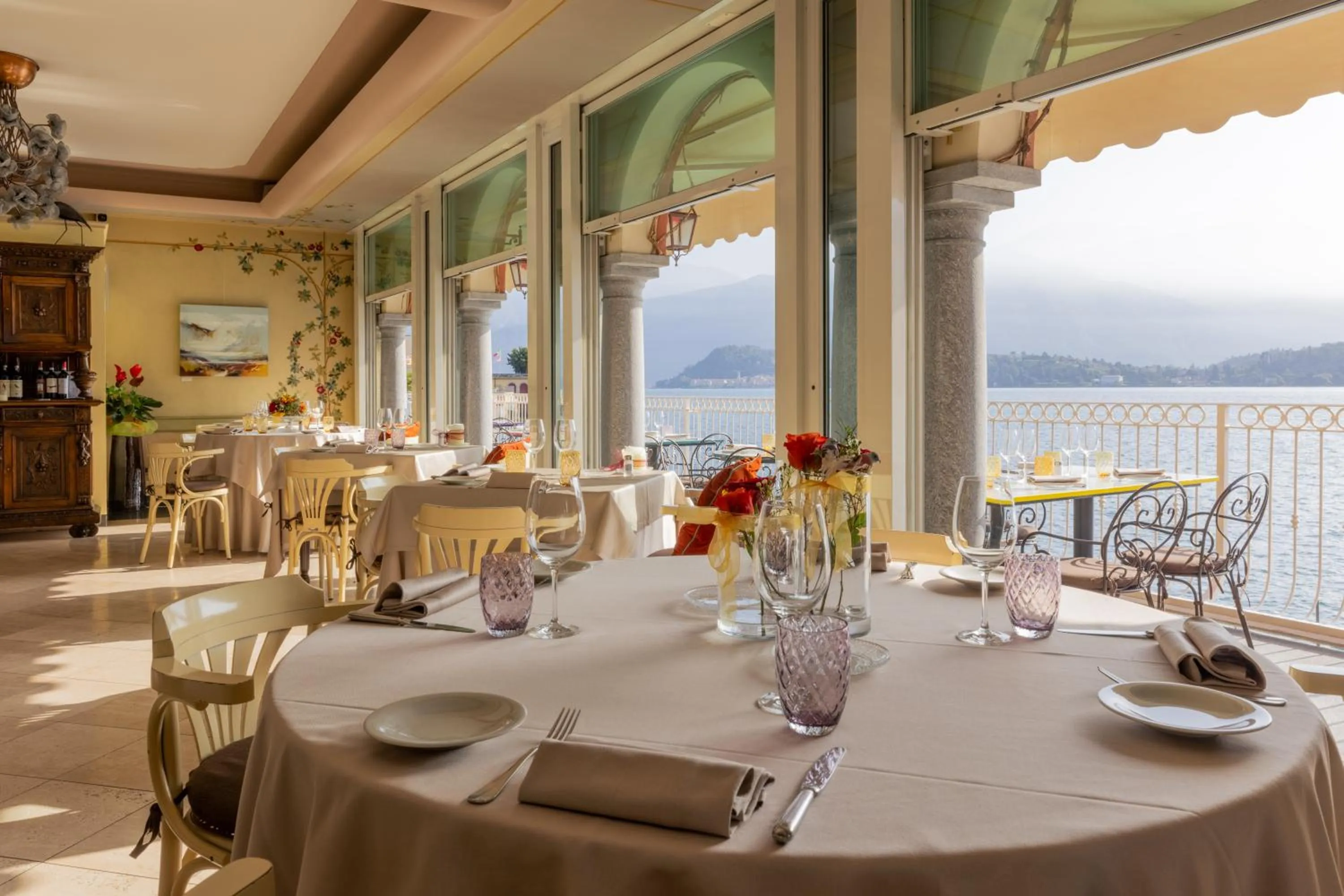 Restaurant/places to eat in La Darsena Boutique Hotel & Restaurant