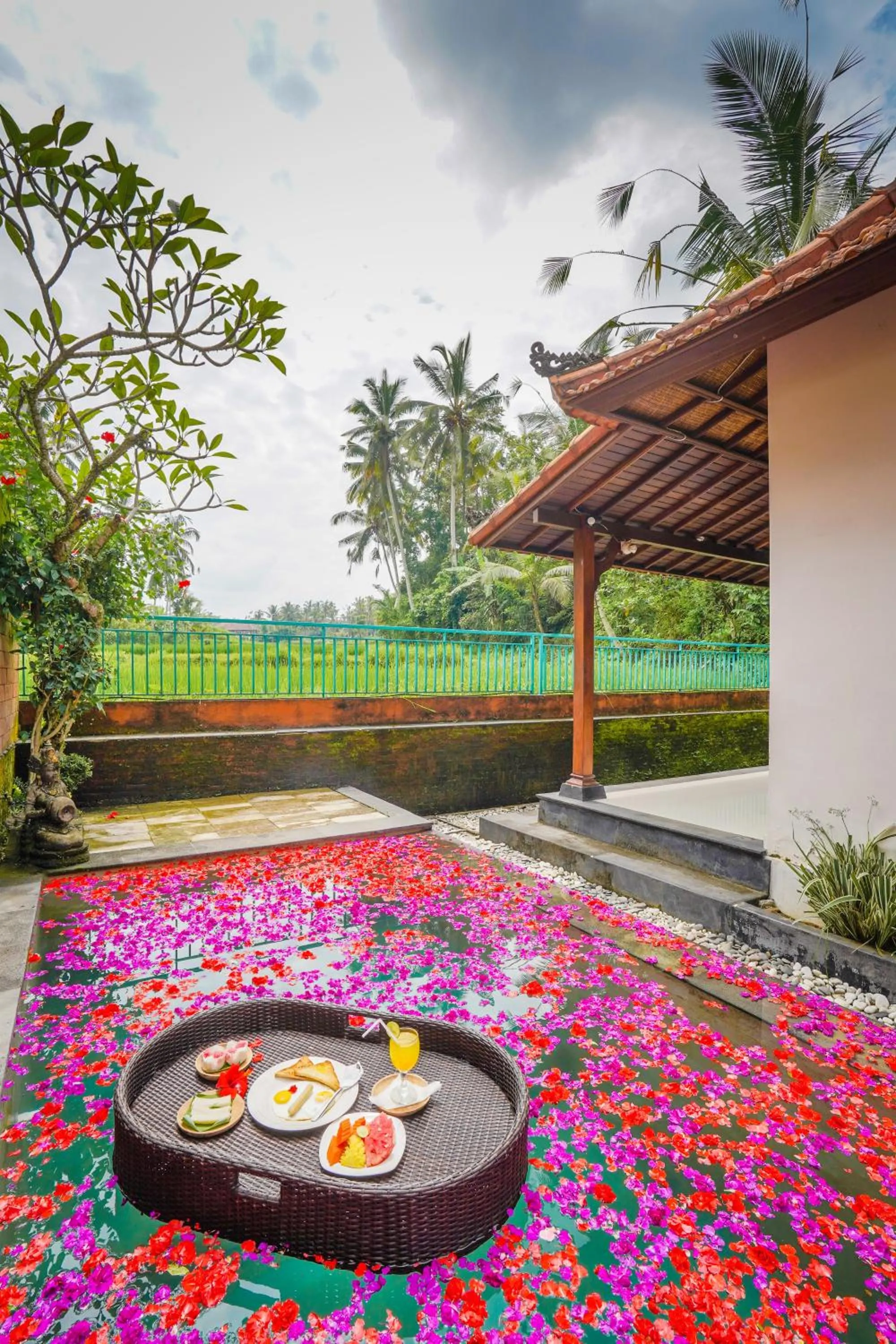 Ubud Sawah Scenery Villa and Homestay