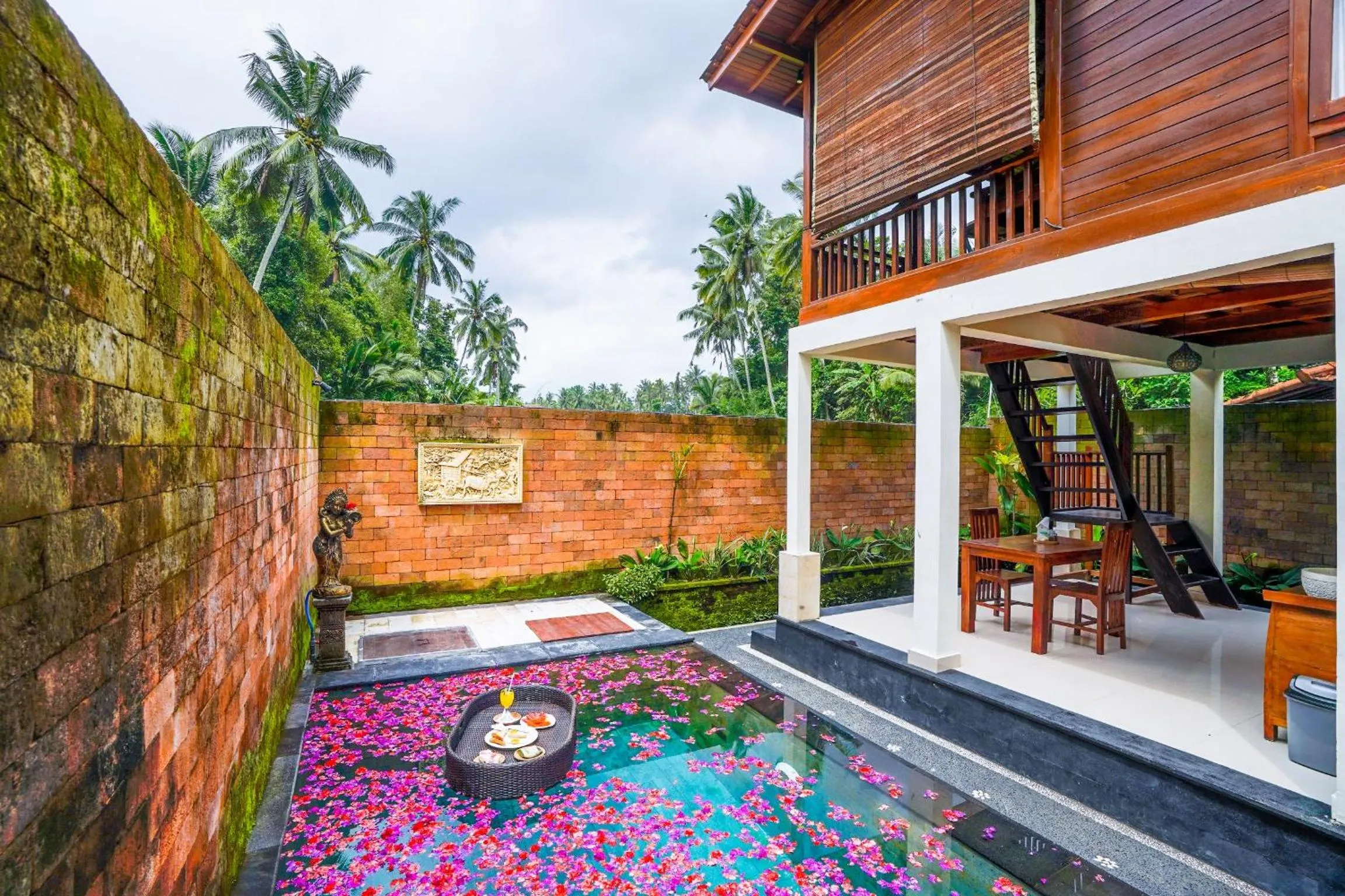 Ubud Sawah Scenery Villa and Homestay