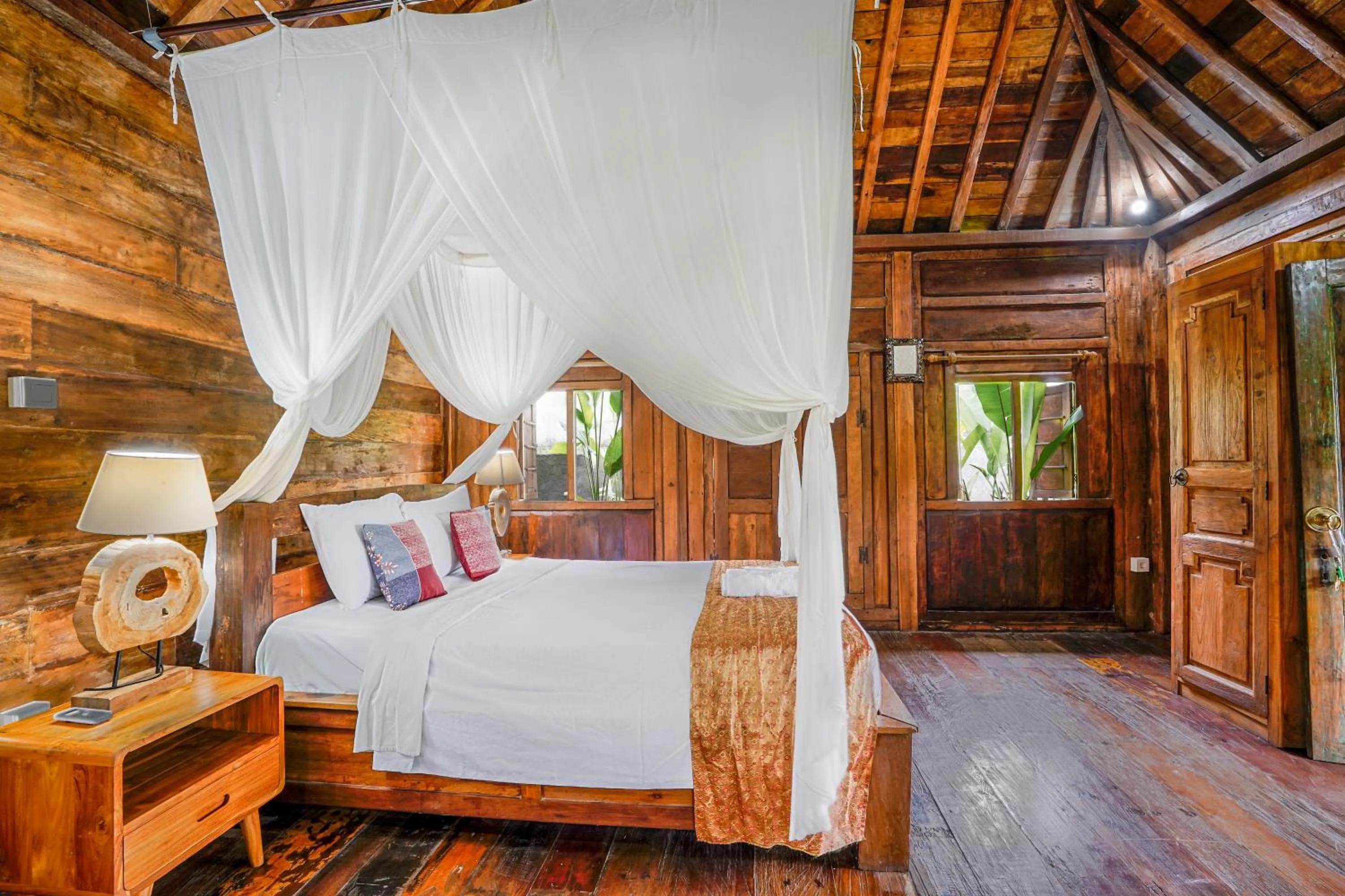 Photo of the whole room, Bed in Ubud Sawah Scenery Villa and Homestay