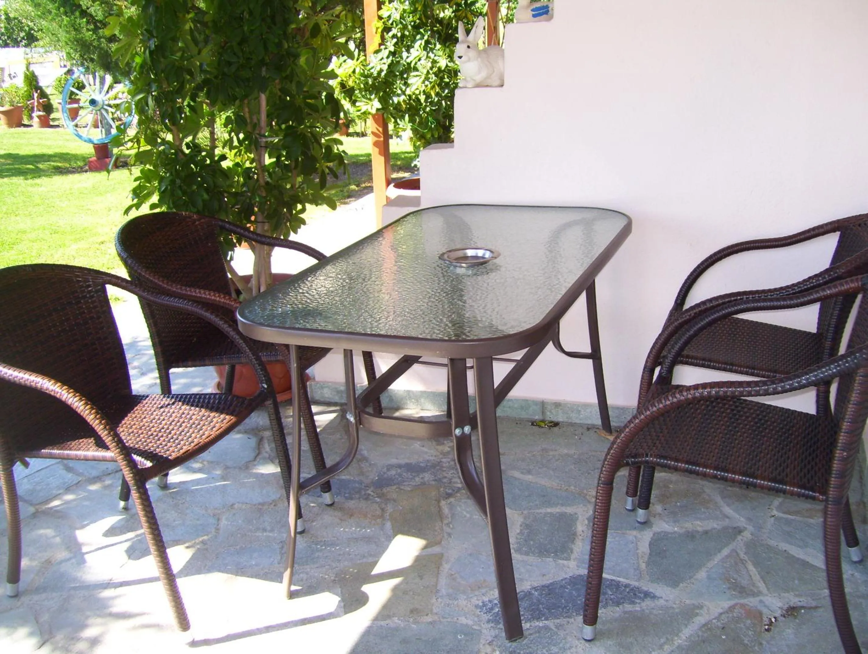 Patio in Verginia Studios