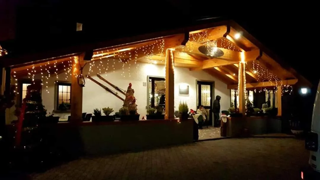 Street view in Albergo Canella