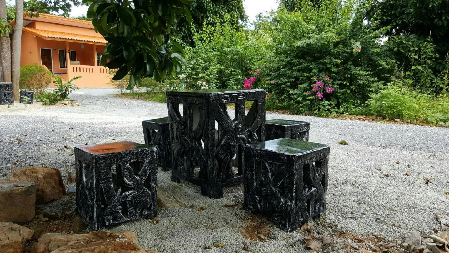 Restaurant/places to eat in At Sichon Resort