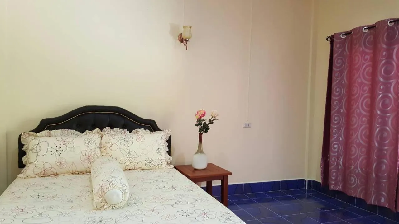 Decorative detail, Bed in At Sichon Resort