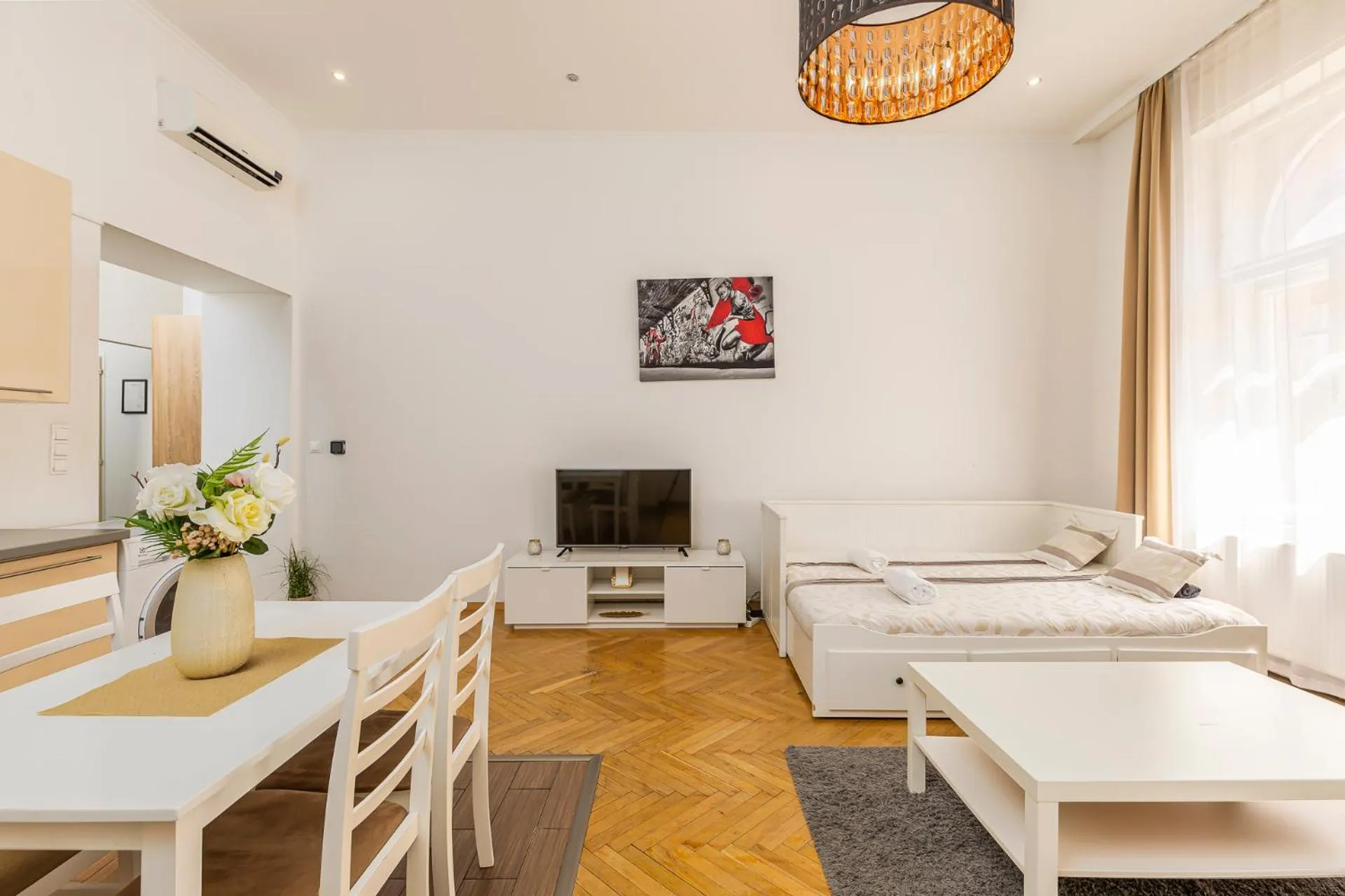 Bed in Real Apartments Révay