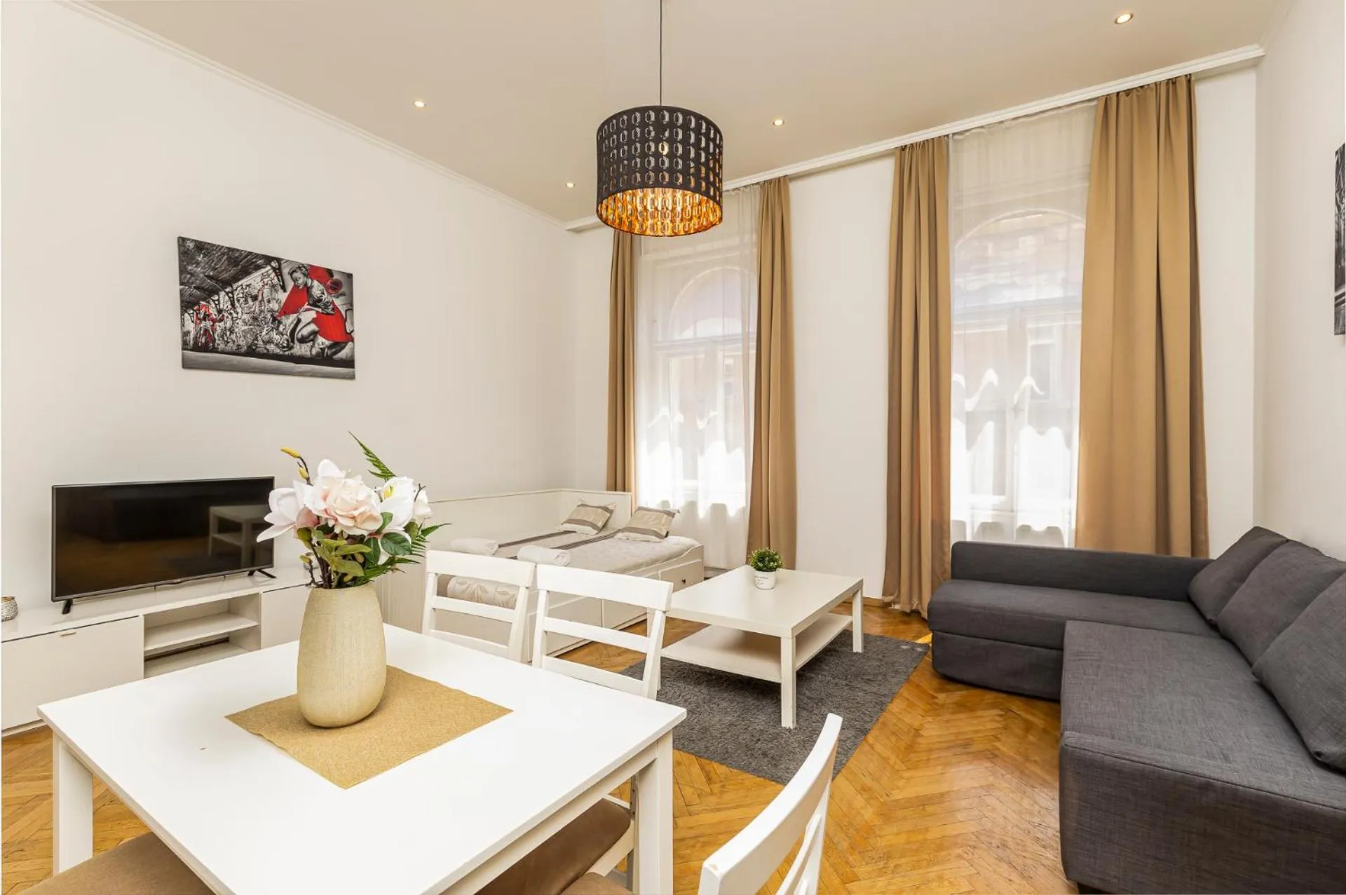 Real Apartments Révay