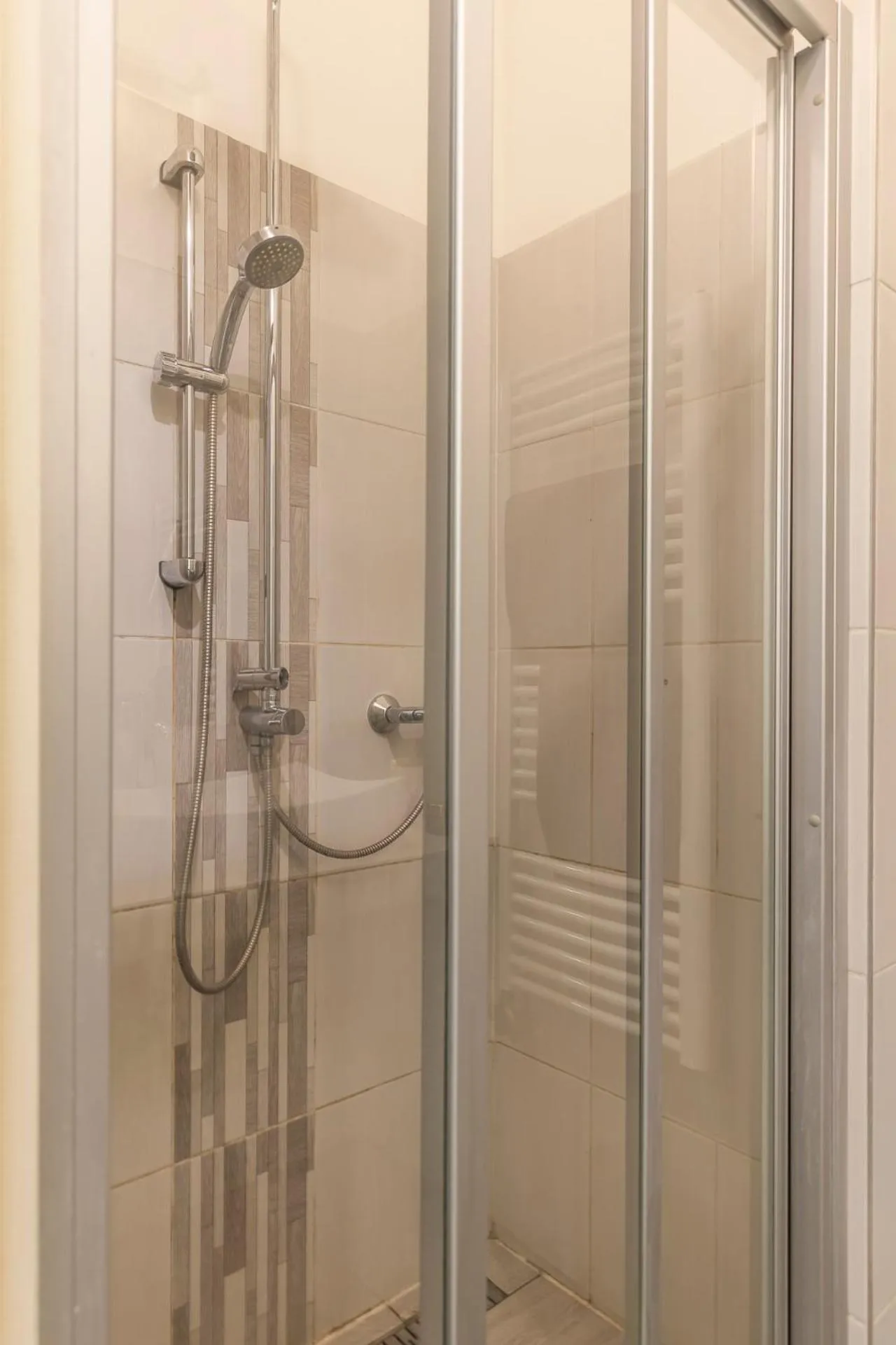 Real Apartments Révay