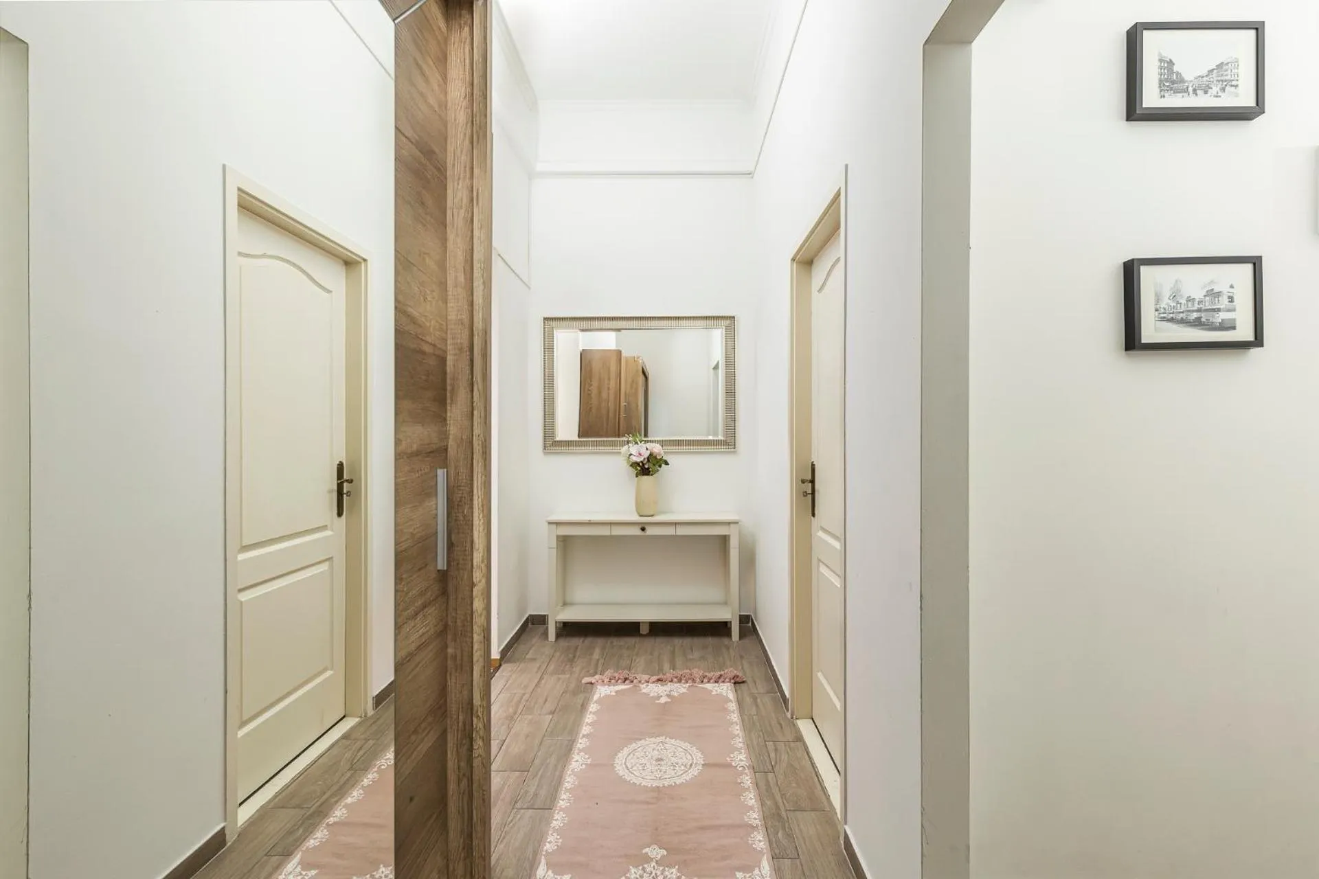 Real Apartments Révay