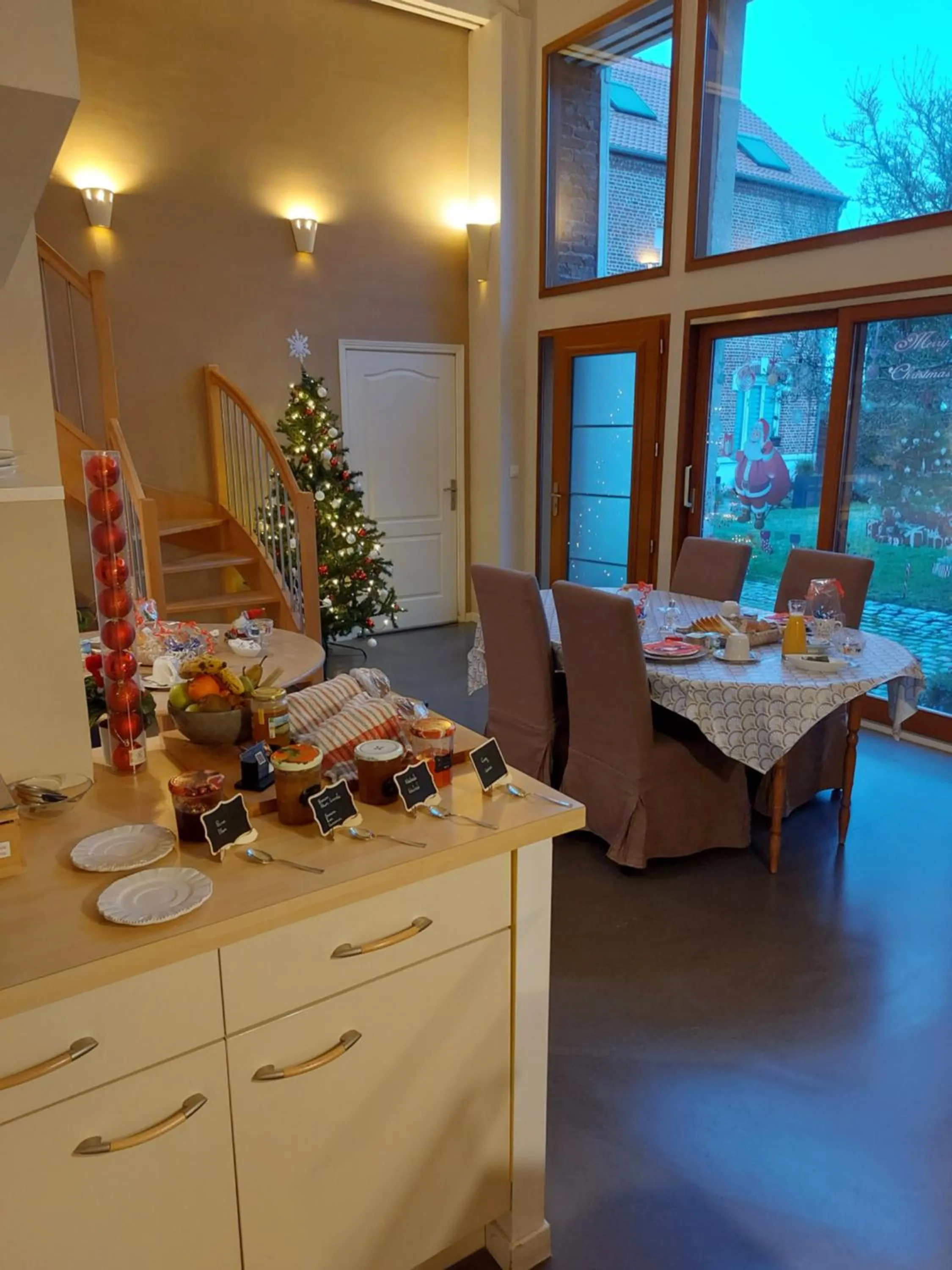 Food and drinks in L'Heure Bleue gîtes et chambres d'hôtes