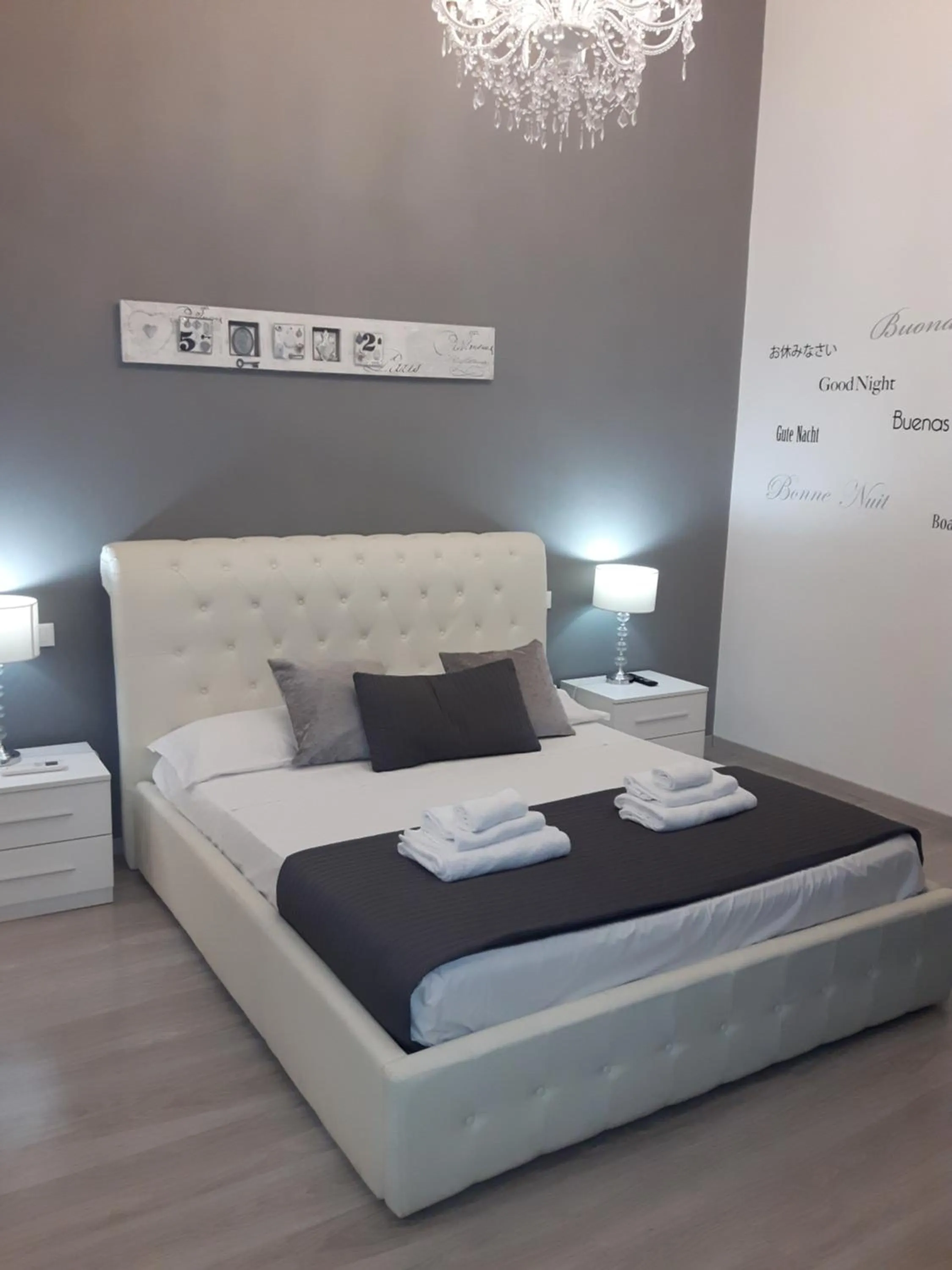 Bed in Nazionale 221 Luxury Home