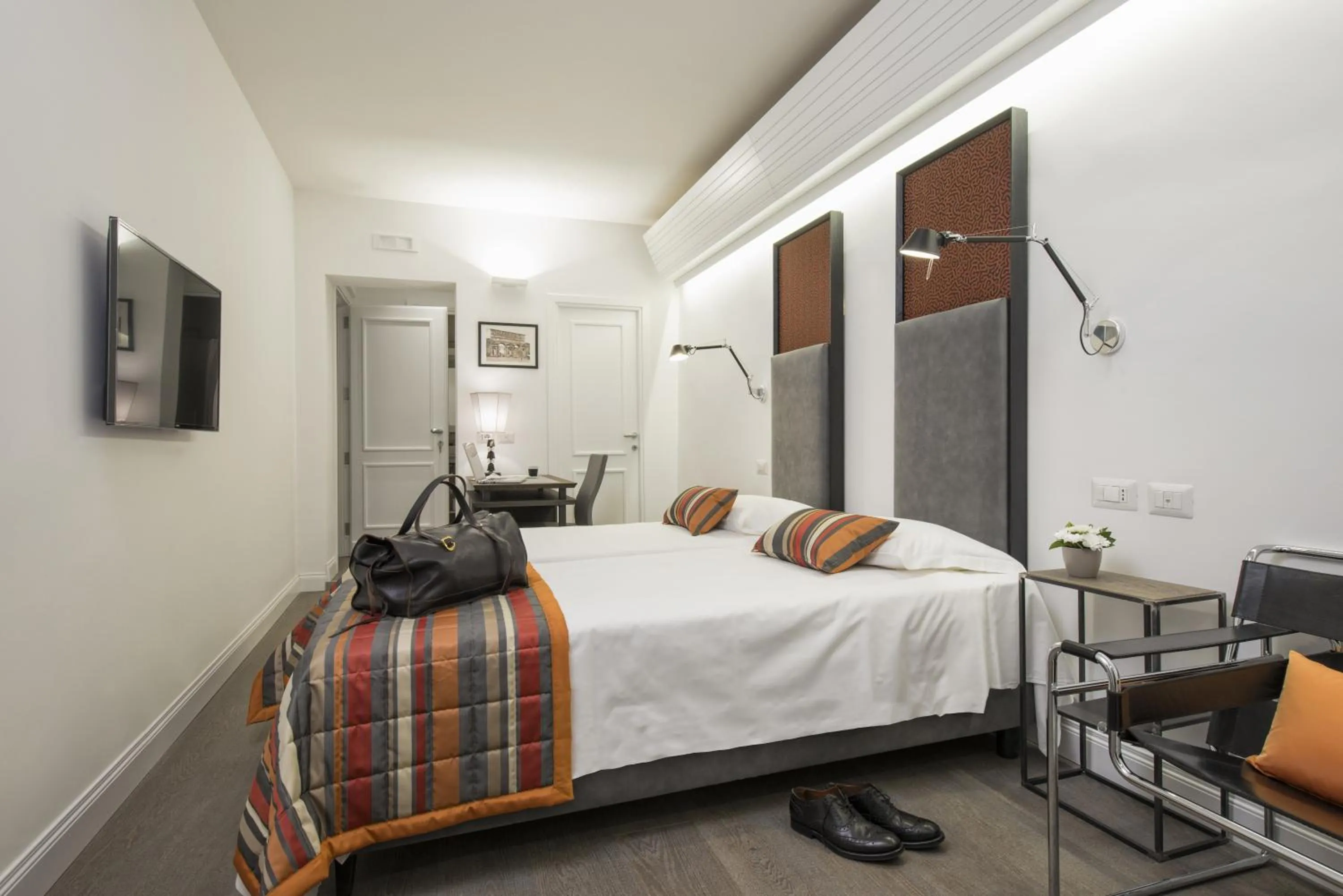 Photo of the whole room, Bed in Maison Evelina