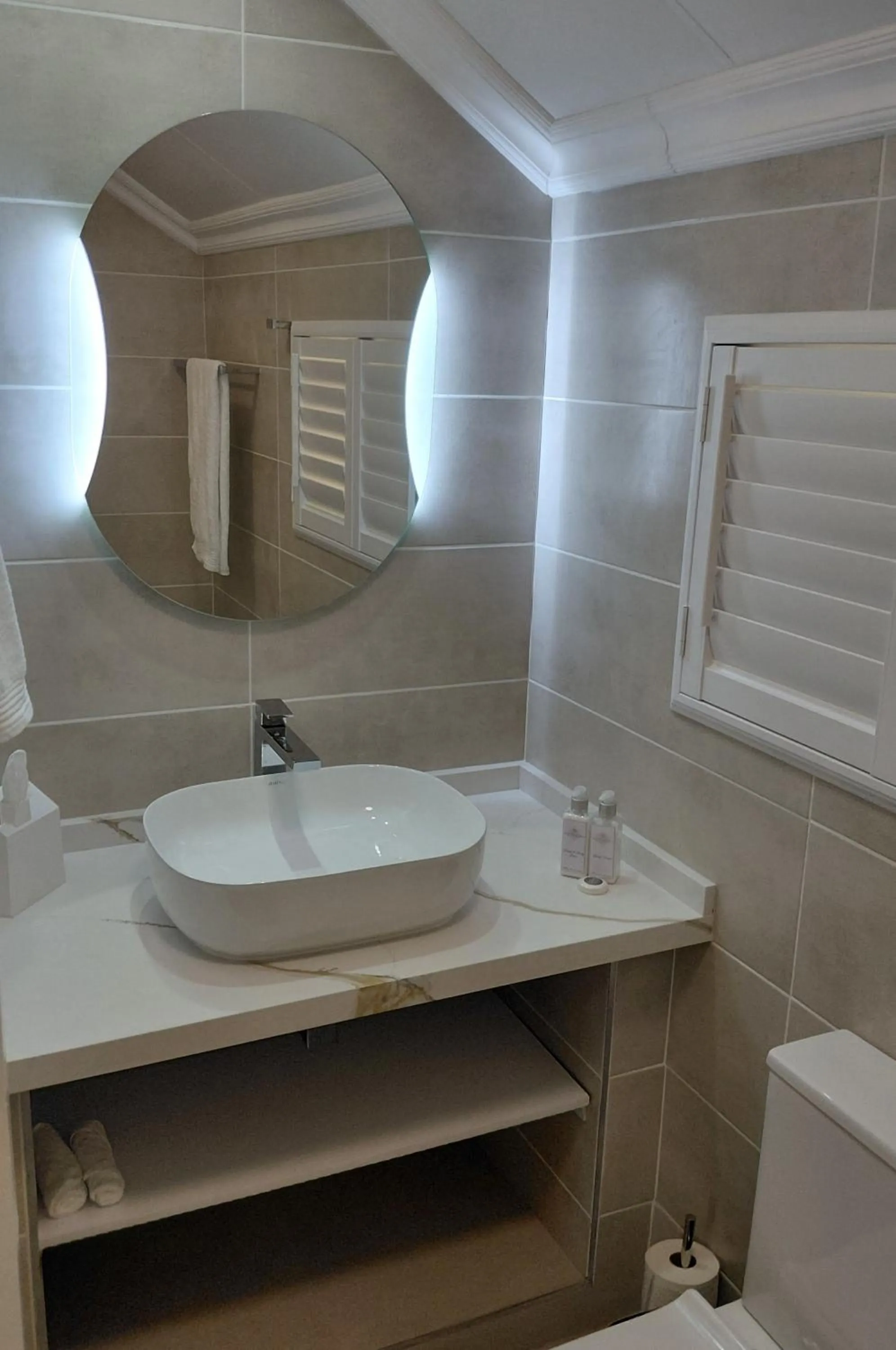 Bathroom in Royal Ridge Guesthouse