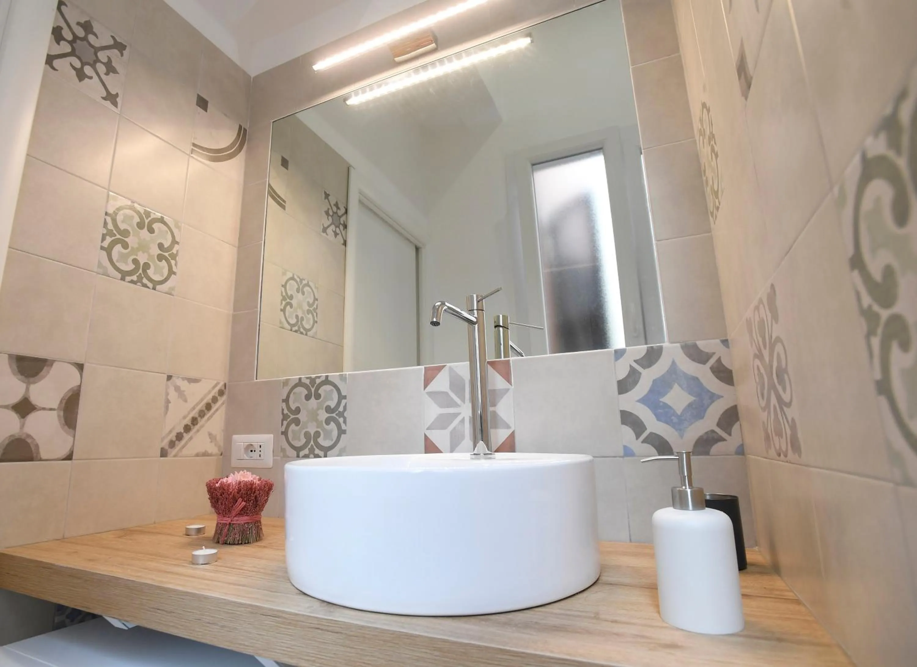 Bathroom in Il Mattoncino - Colosseo
