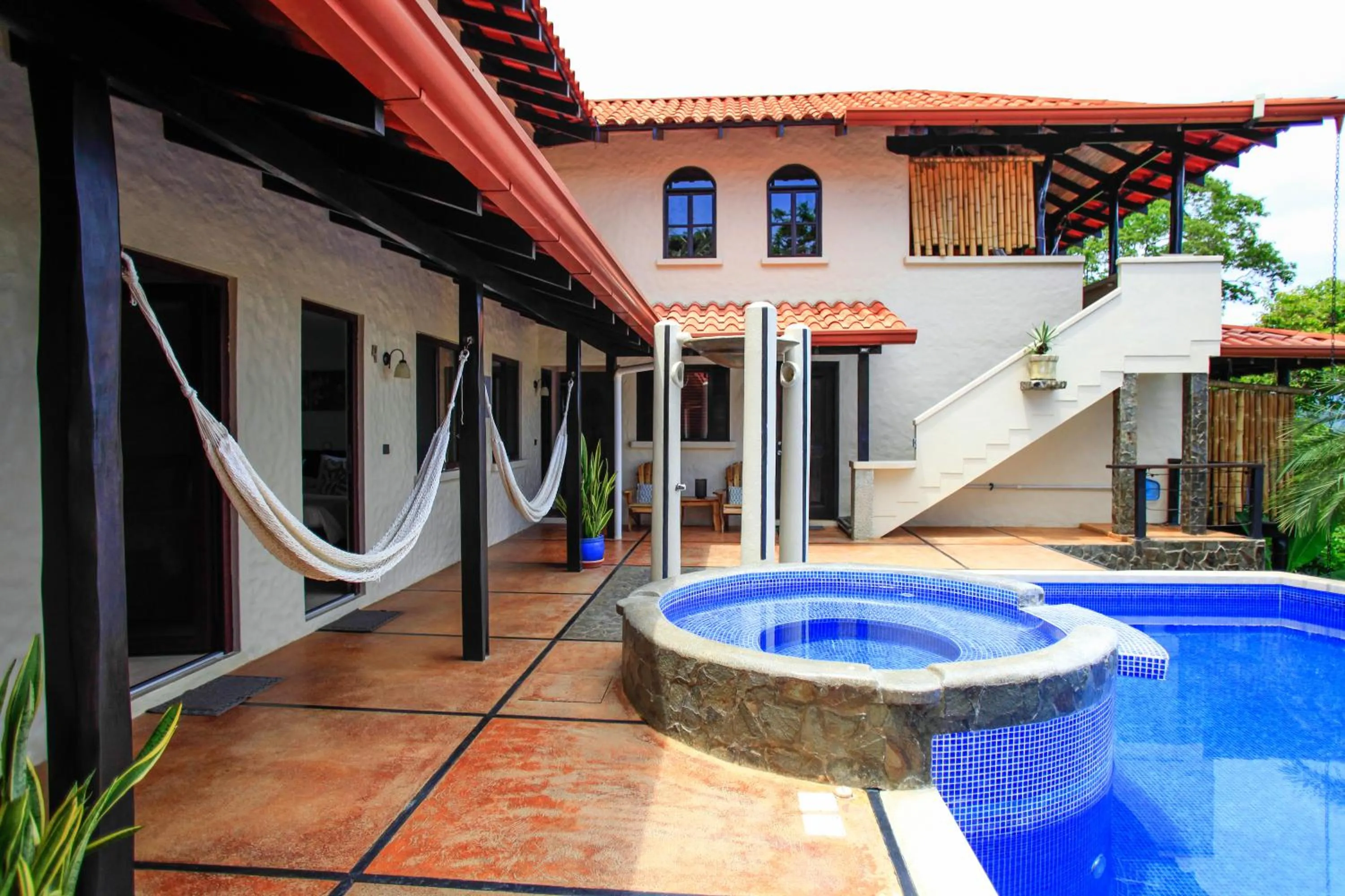 Property building in Casa Marbella