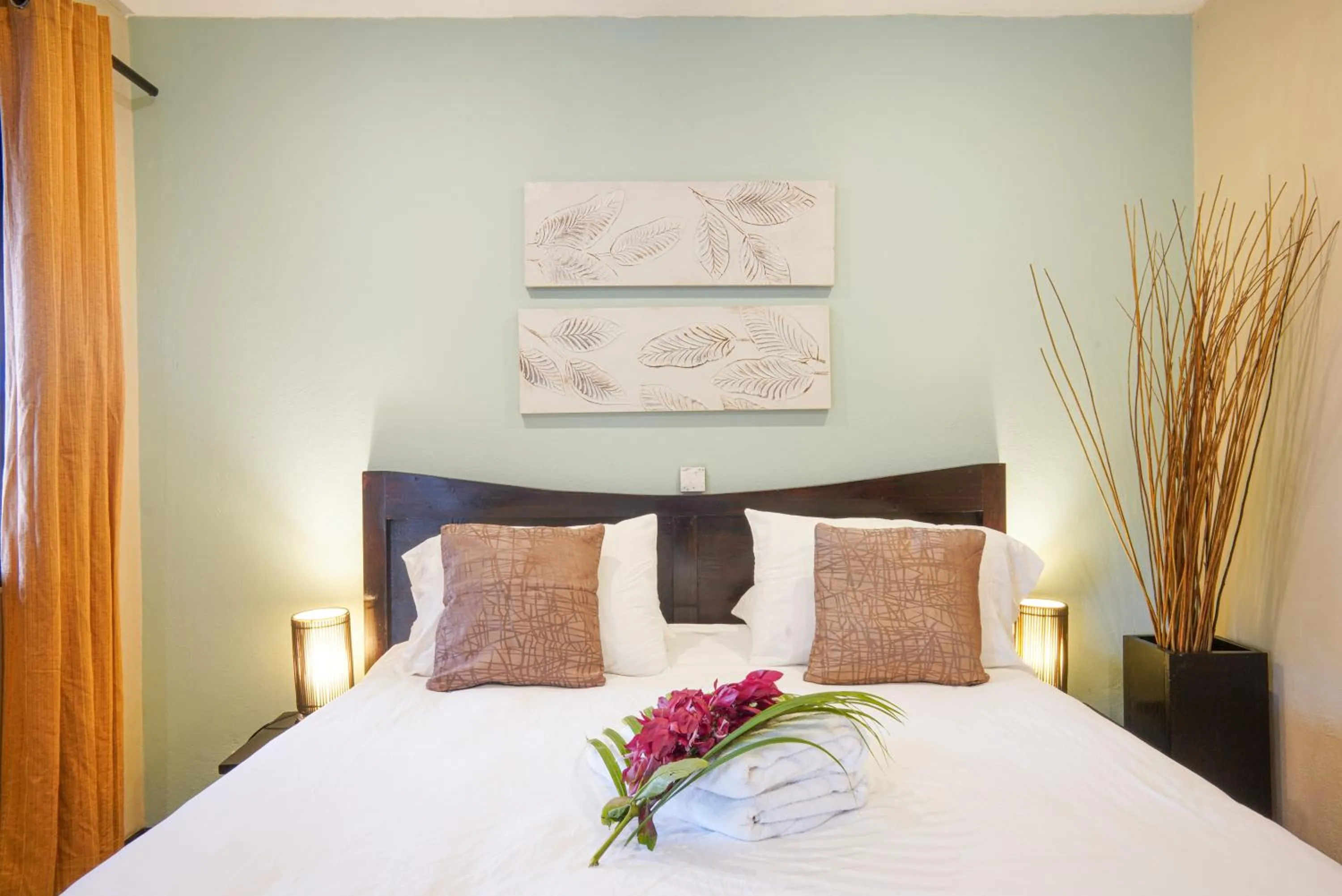 Bedroom, Bed in Casa Marbella