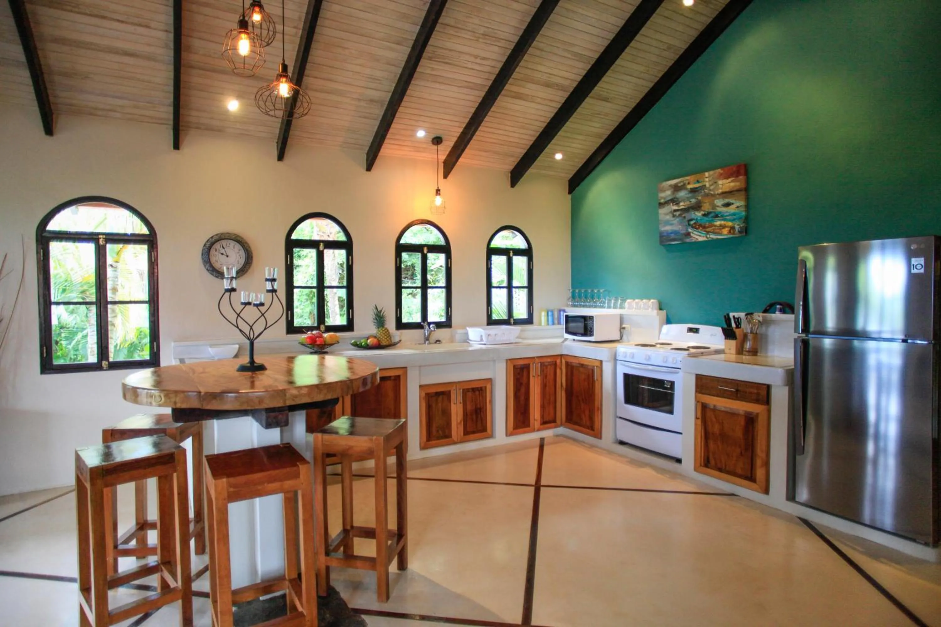 Kitchen or kitchenette in Casa Marbella