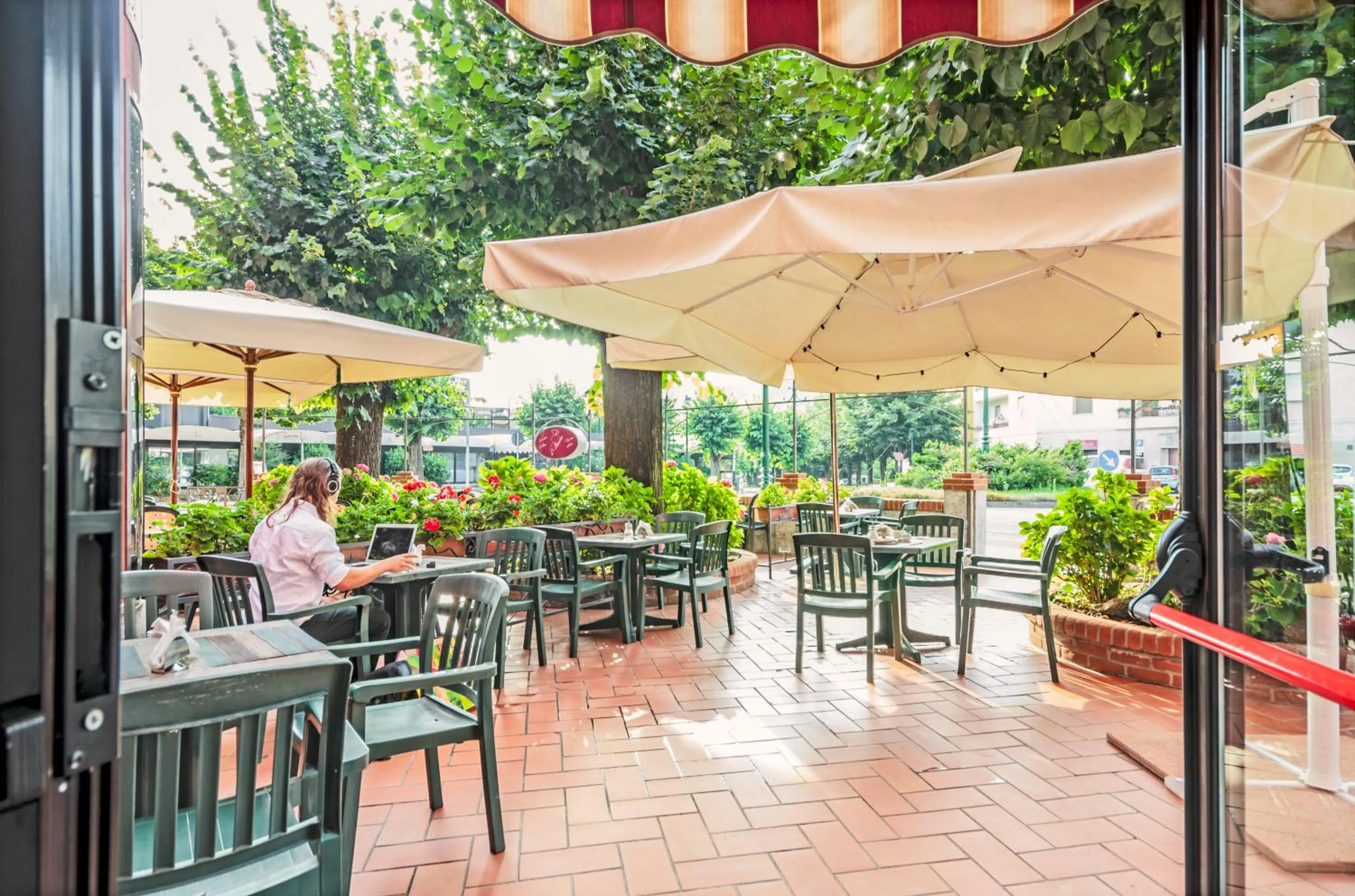 Buffet breakfast in Albergo Rondò