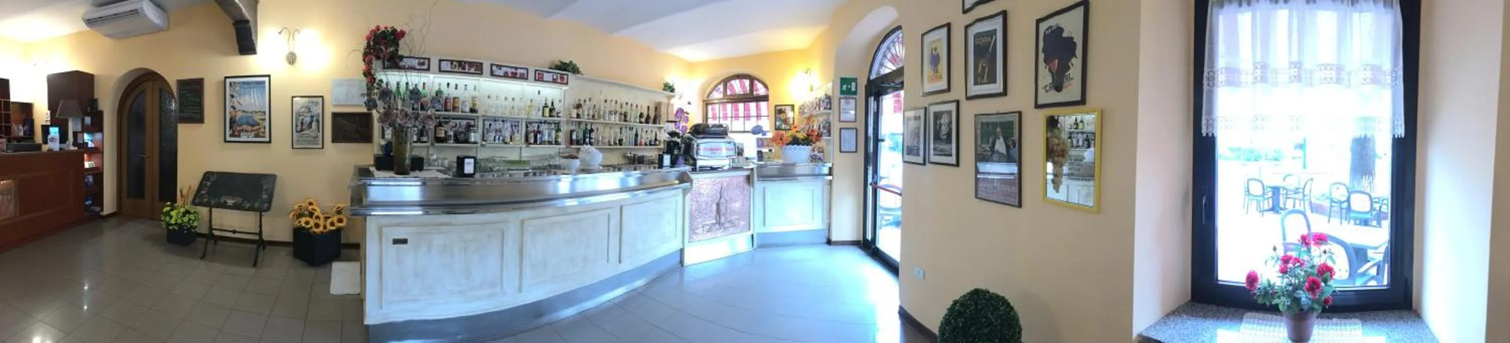 Patio in Albergo Rondò