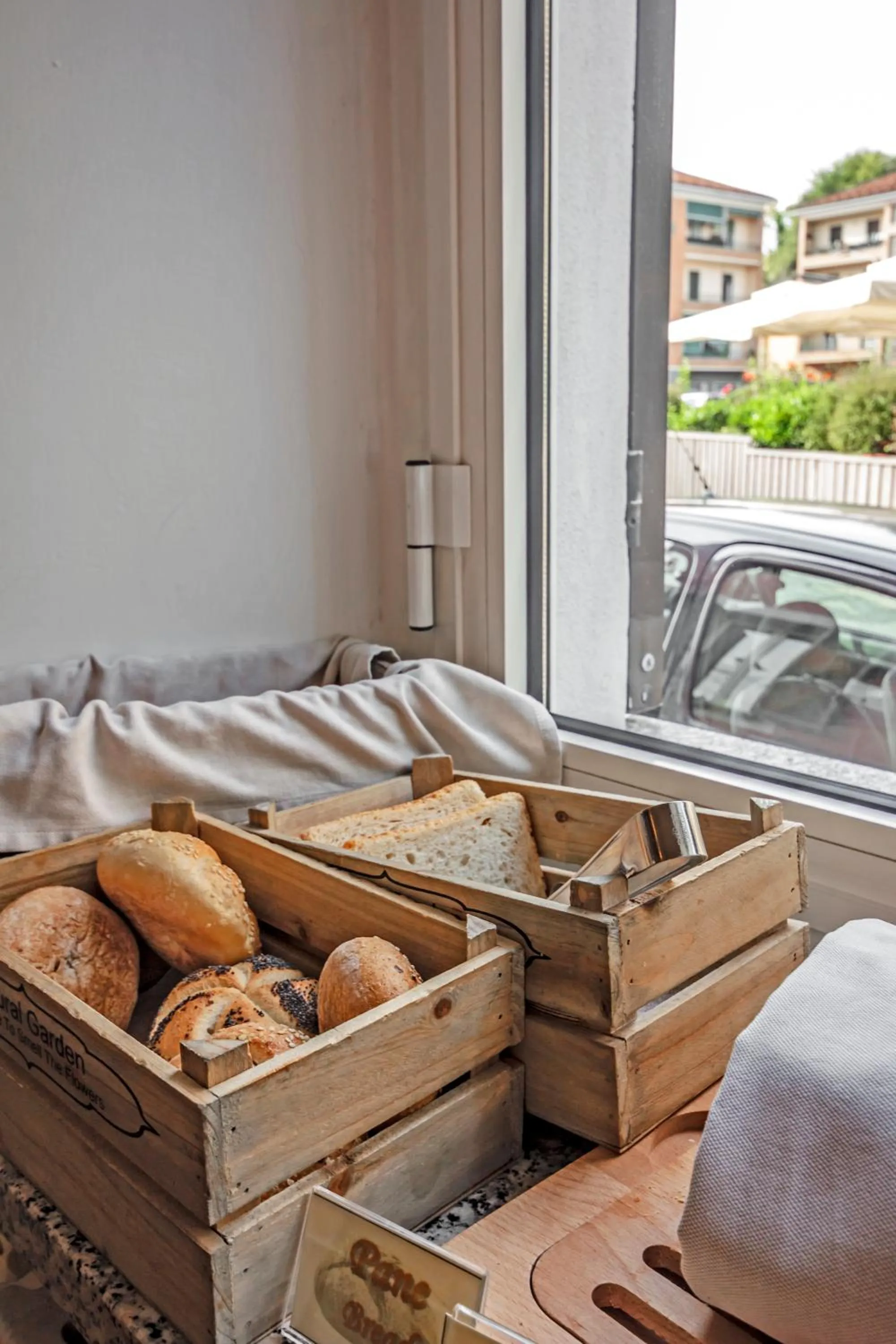 Buffet breakfast in Albergo Rondò