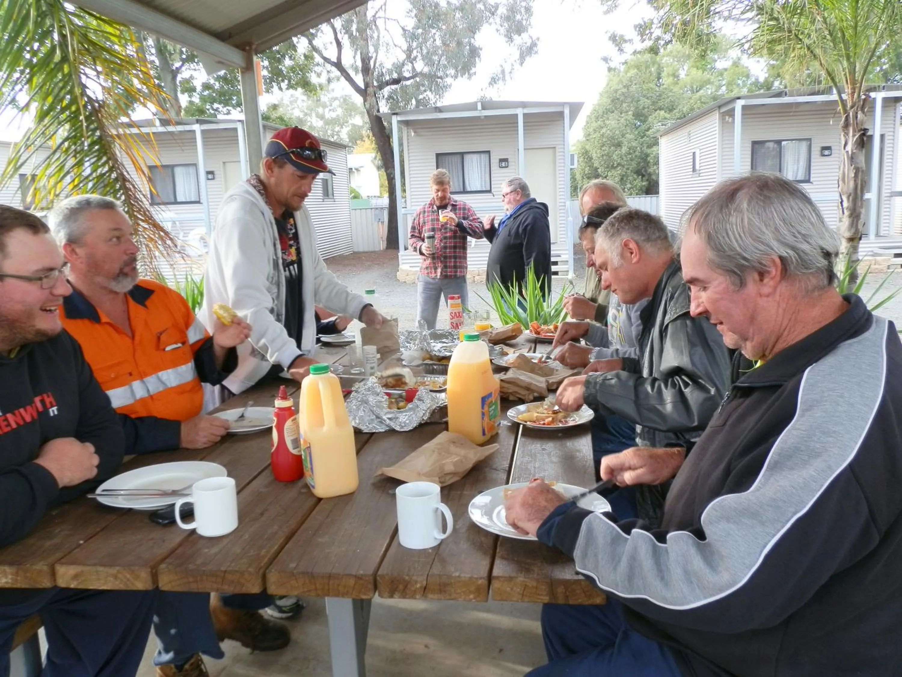 BBQ facilities in Narrabri Motel and Caravan Park