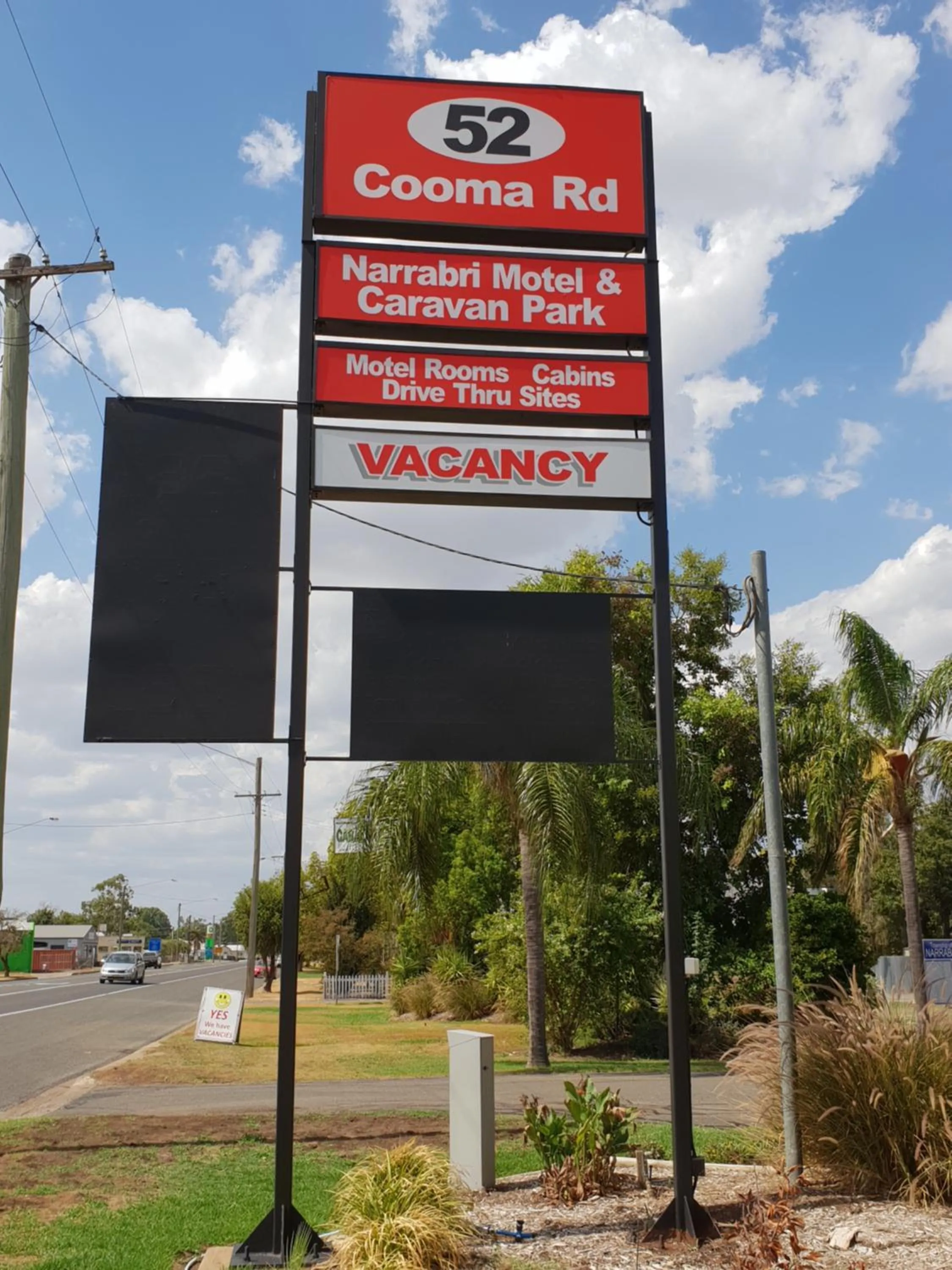 Logo/Certificate/Sign in Narrabri Motel and Caravan Park