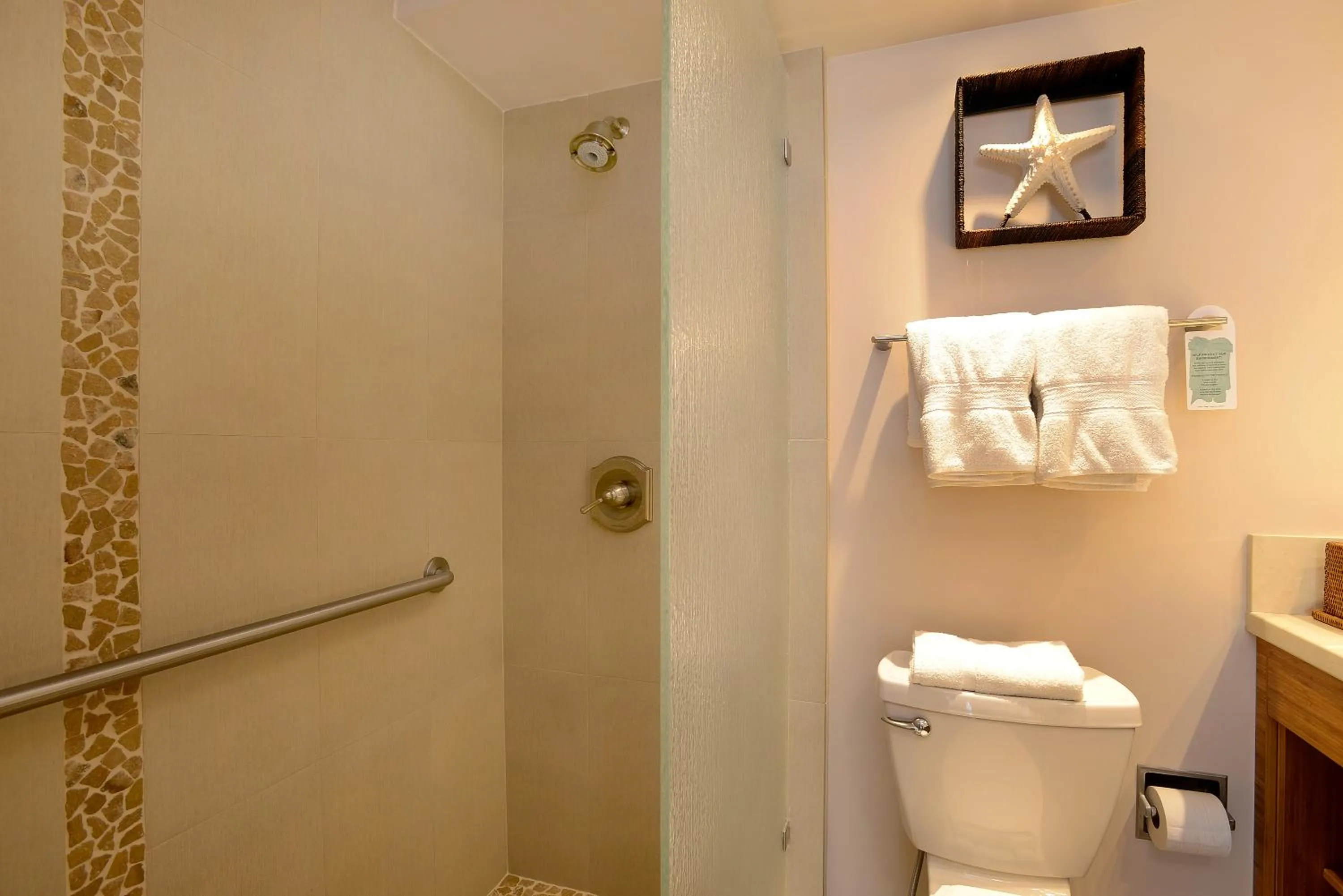 Bathroom in Mana Kai Maui - Official Onsite Rental Company