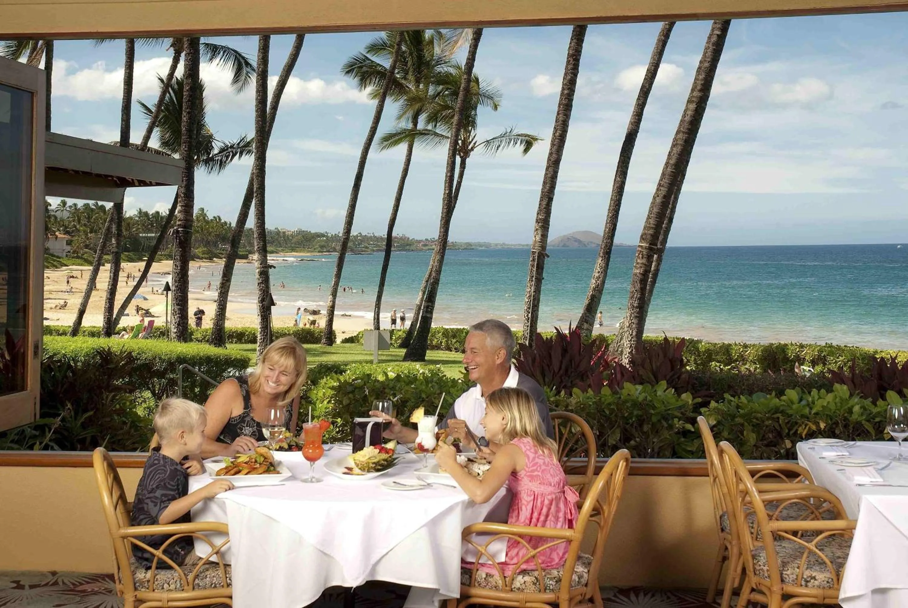 Restaurant/places to eat in Mana Kai Maui - Official Onsite Rental Company