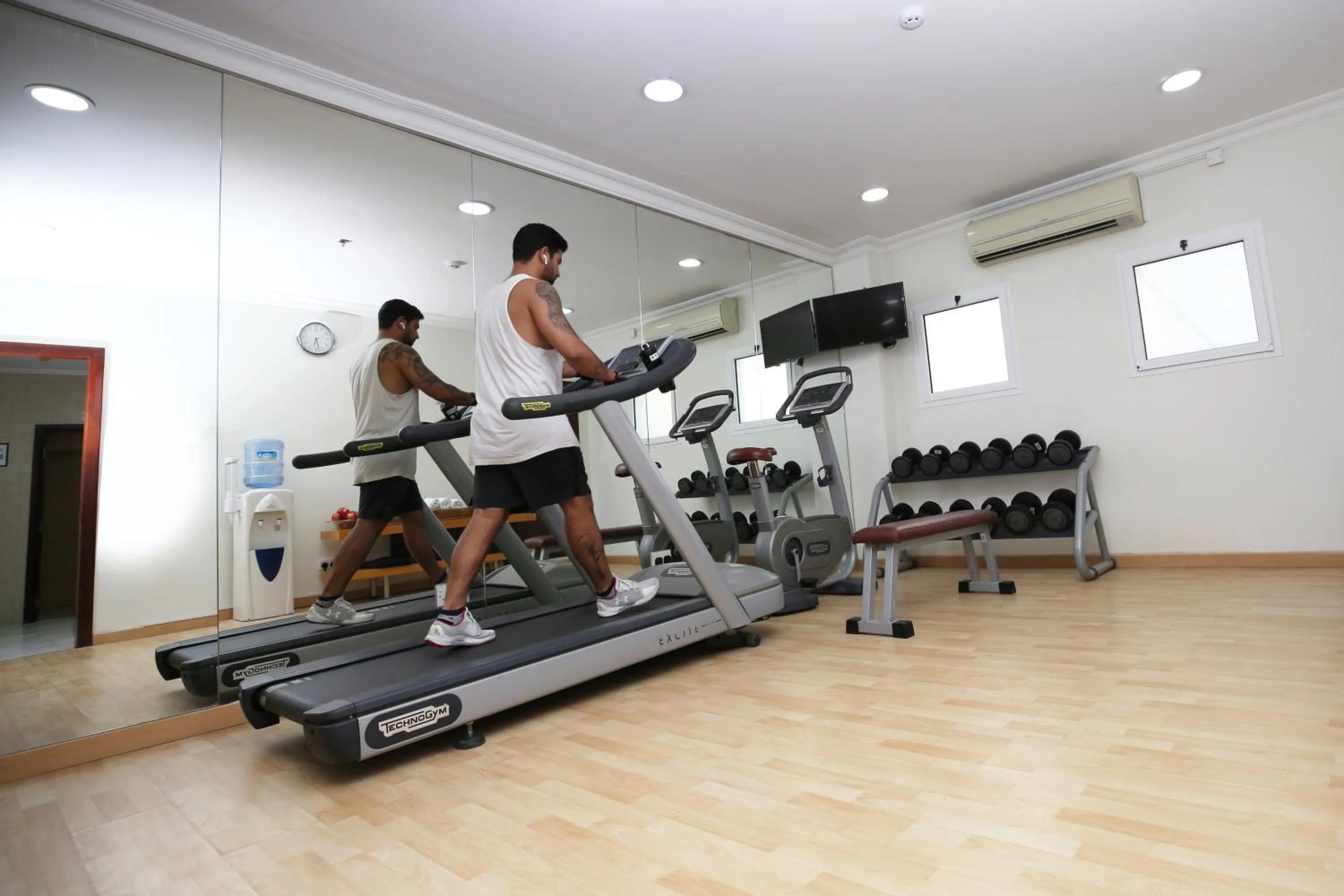 Fitness centre/facilities in Asdal Gulf Inn Boutique Hotel- SEEF