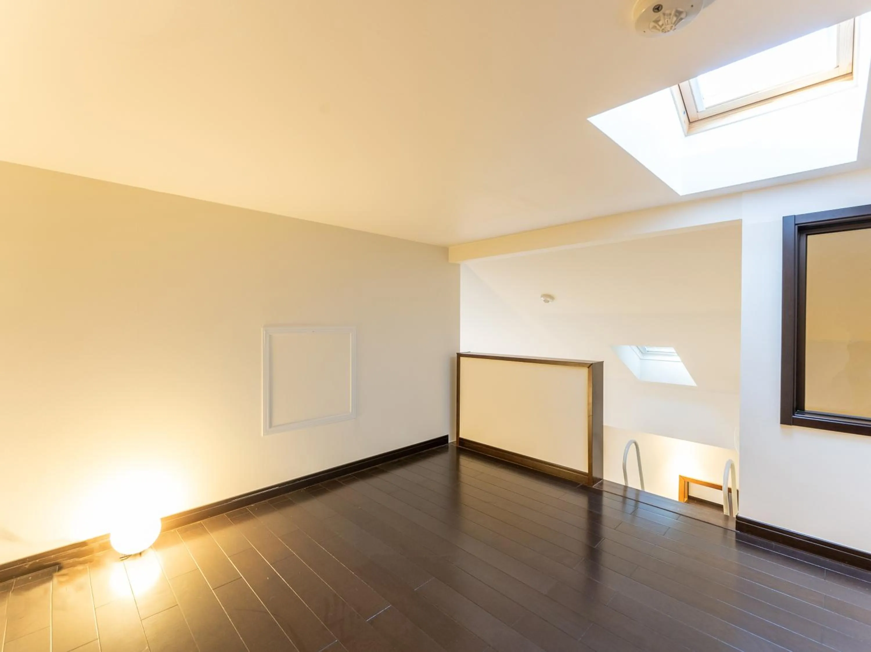 Photo of the whole room in Koyaru-no-sato Doggys Island